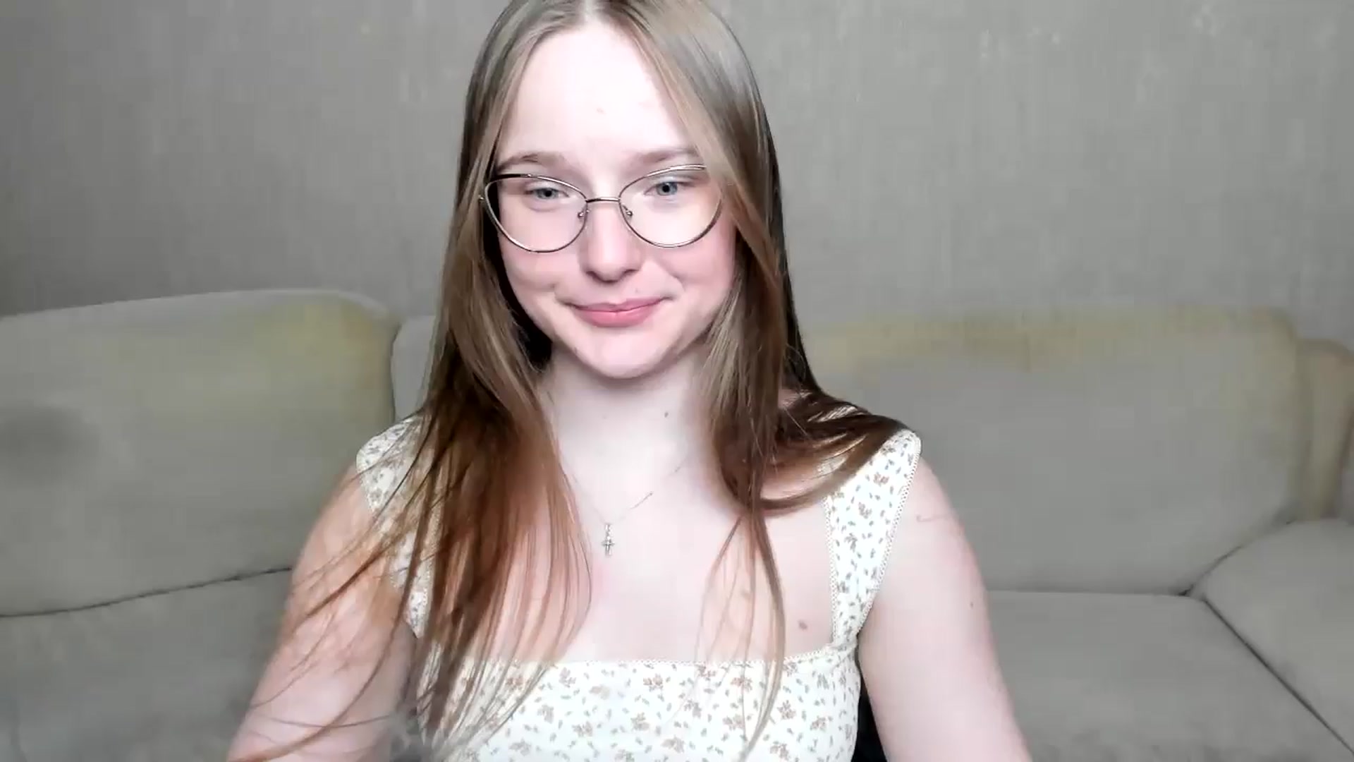 Gallery image thumbnail from Shy_Melany's myfreecams stream on, 10/14/2024, 19:16 image 20 of 20