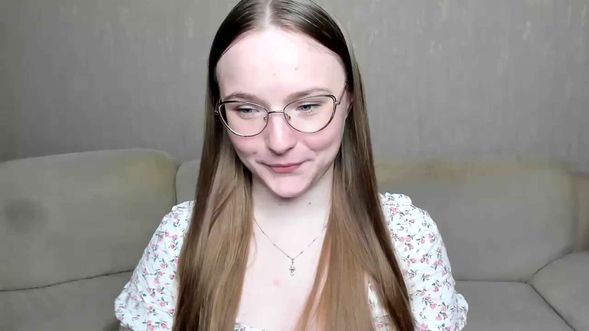 Gallery image thumbnail from Shy_Melany's myfreecams stream on, 10/15/2024, 14:38 image 13 of 20