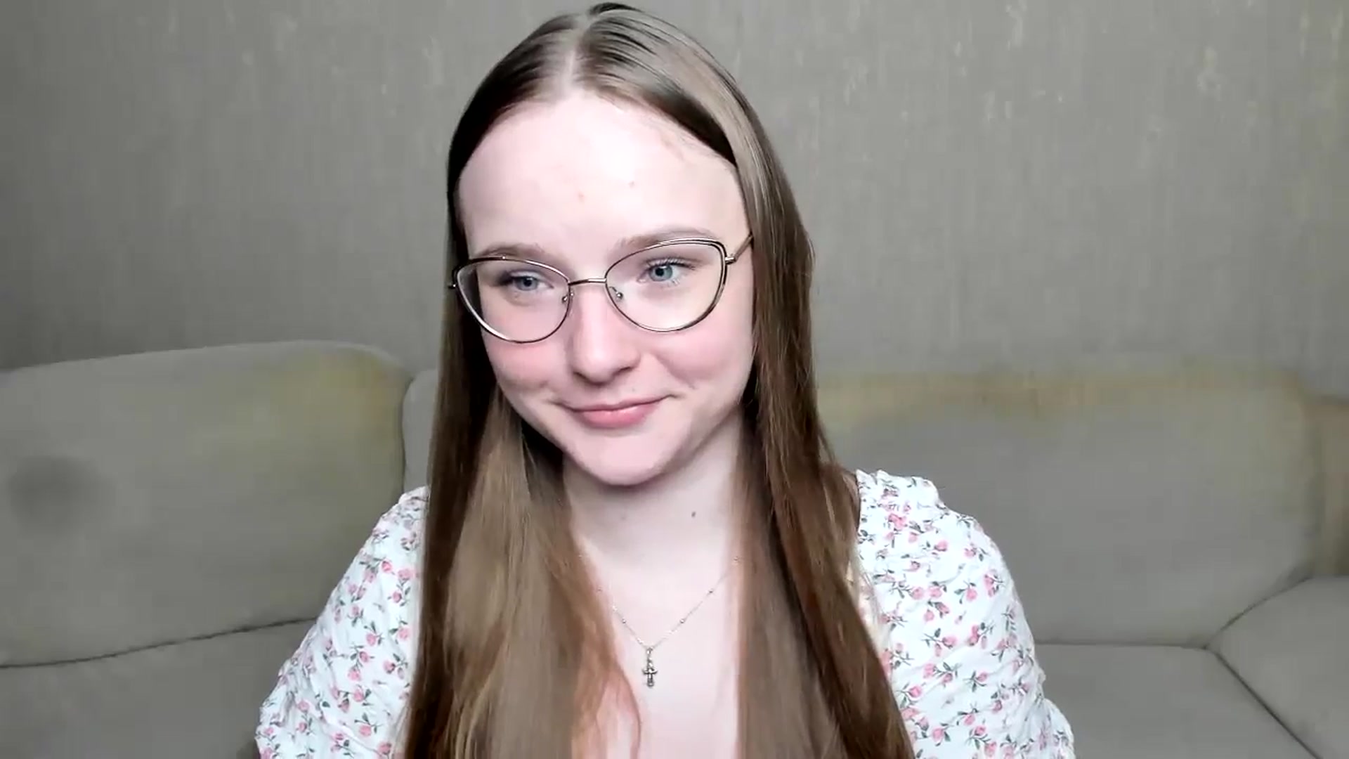 Gallery image thumbnail from Shy_Melany's myfreecams stream on, 10/15/2024, 14:38 image 10 of 20