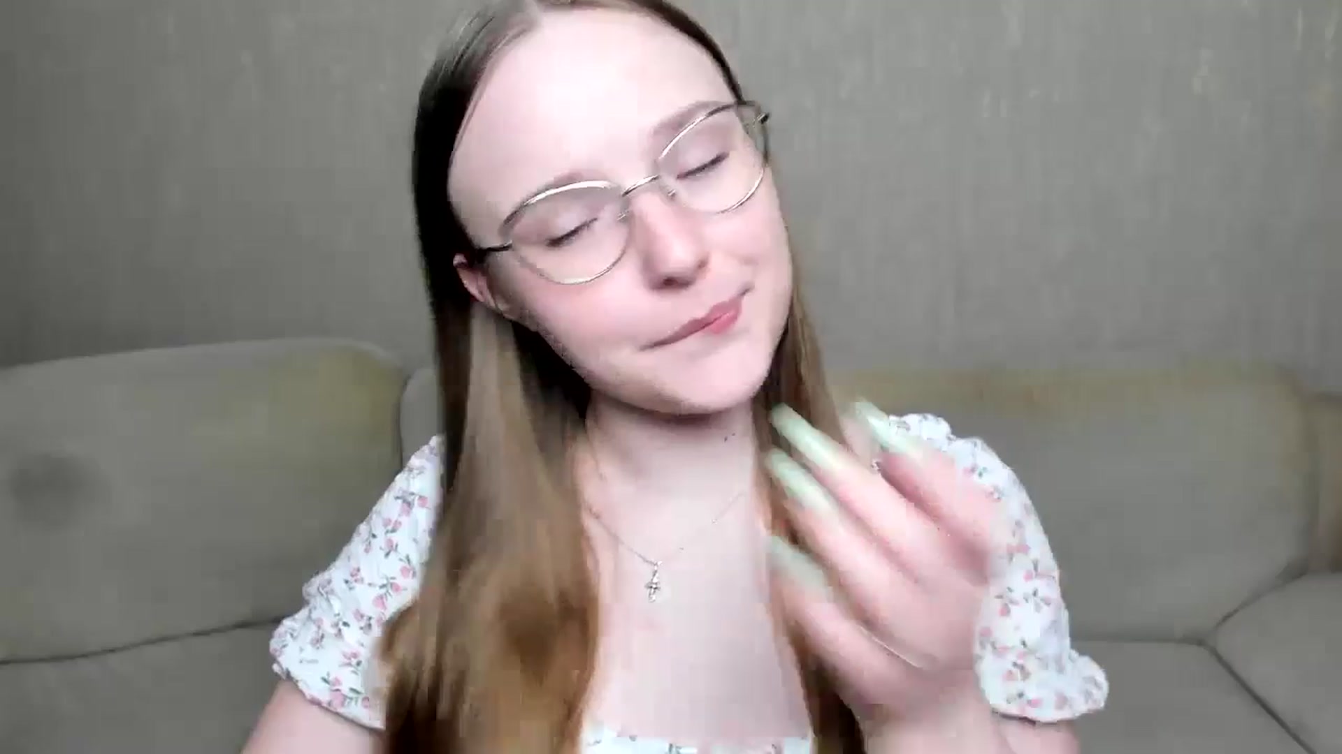 Gallery image thumbnail from Shy_Melany's myfreecams stream on, 10/15/2024, 14:38 image 15 of 20