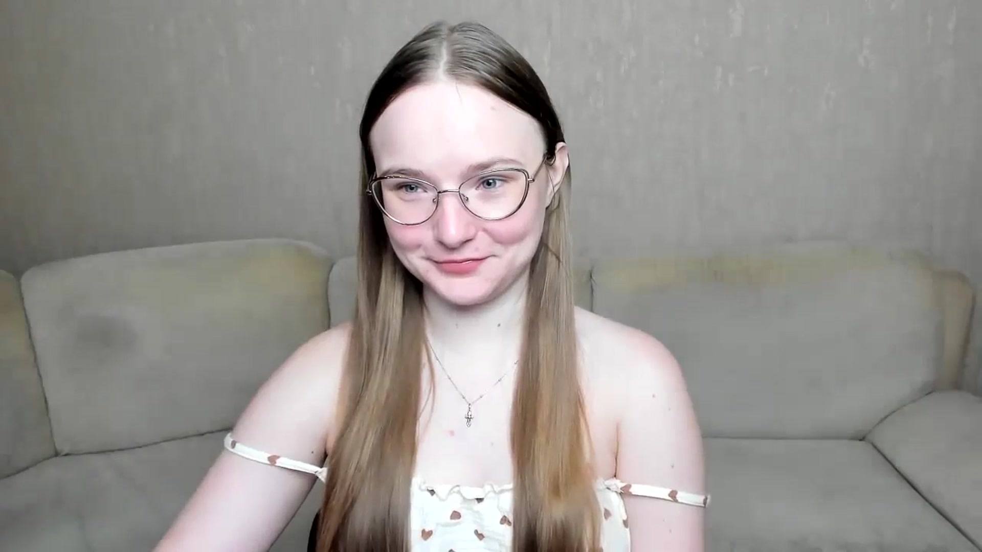Gallery image thumbnail from Shy_Melany's myfreecams stream on, 10/21/2024, 06:30 image 10 of 20