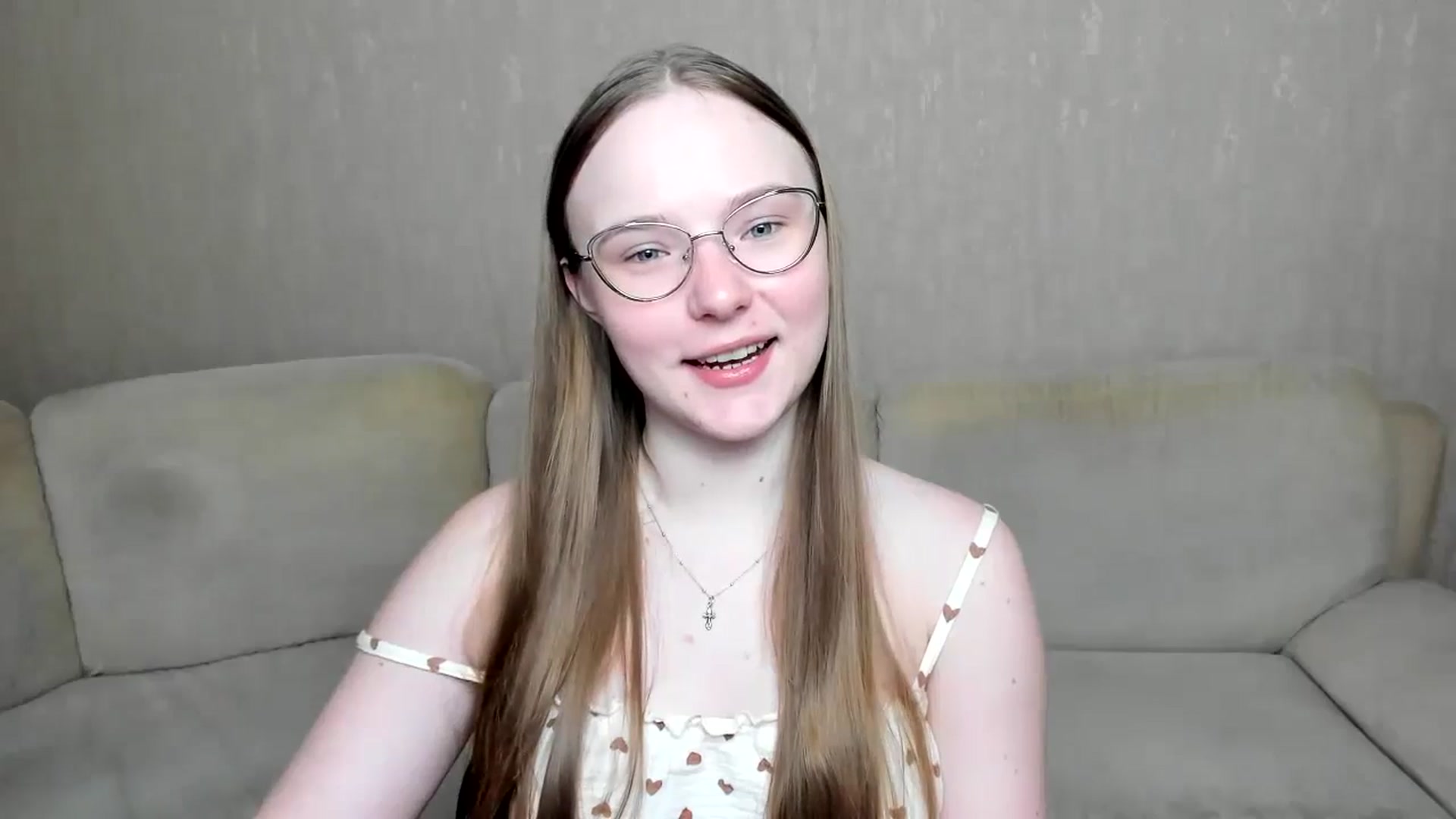 Gallery image thumbnail from Shy_Melany's myfreecams stream on, 10/21/2024, 06:30 image 7 of 20