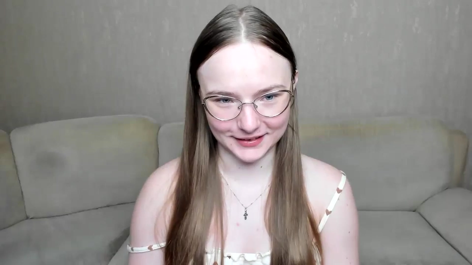 Gallery image thumbnail from Shy_Melany's myfreecams stream on, 10/21/2024, 06:30 image 9 of 20