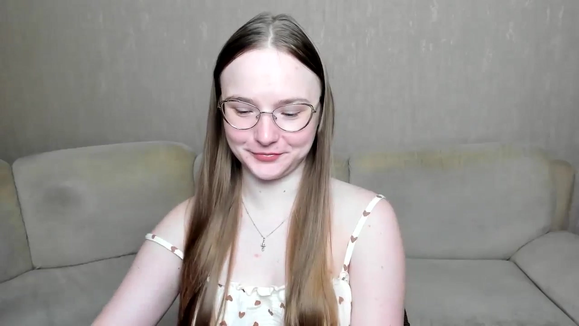Gallery image thumbnail from Shy_Melany's myfreecams stream on, 10/21/2024, 06:30 image 6 of 20