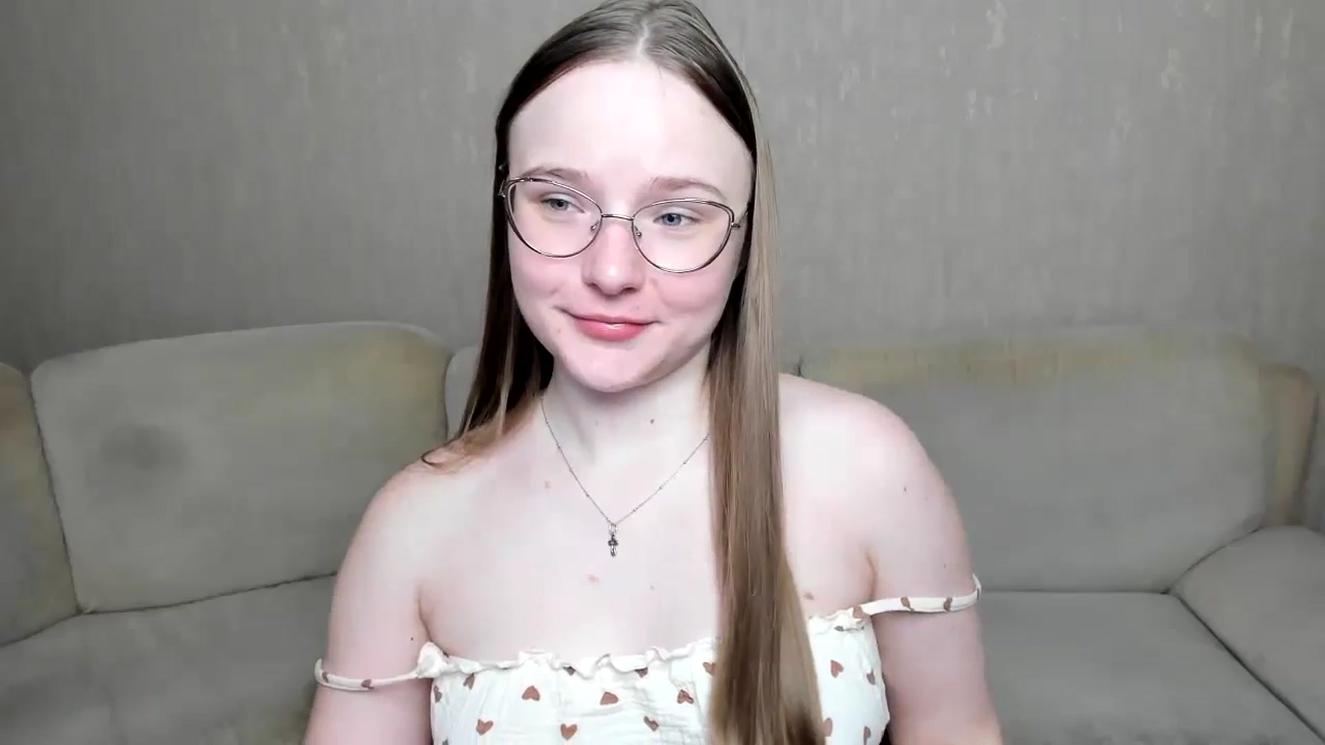 Gallery image thumbnail from Shy_Melany's myfreecams stream on, 10/21/2024, 06:45 image 20 of 20