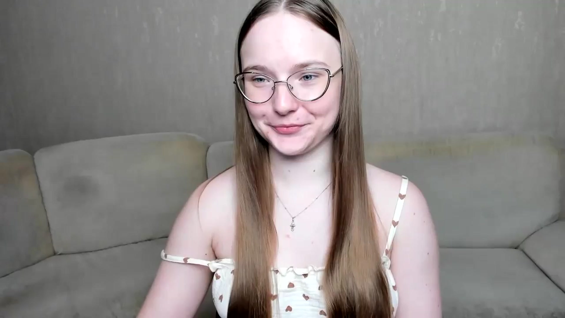 Gallery image thumbnail from Shy_Melany's myfreecams stream on, 10/21/2024, 08:29 image 19 of 20