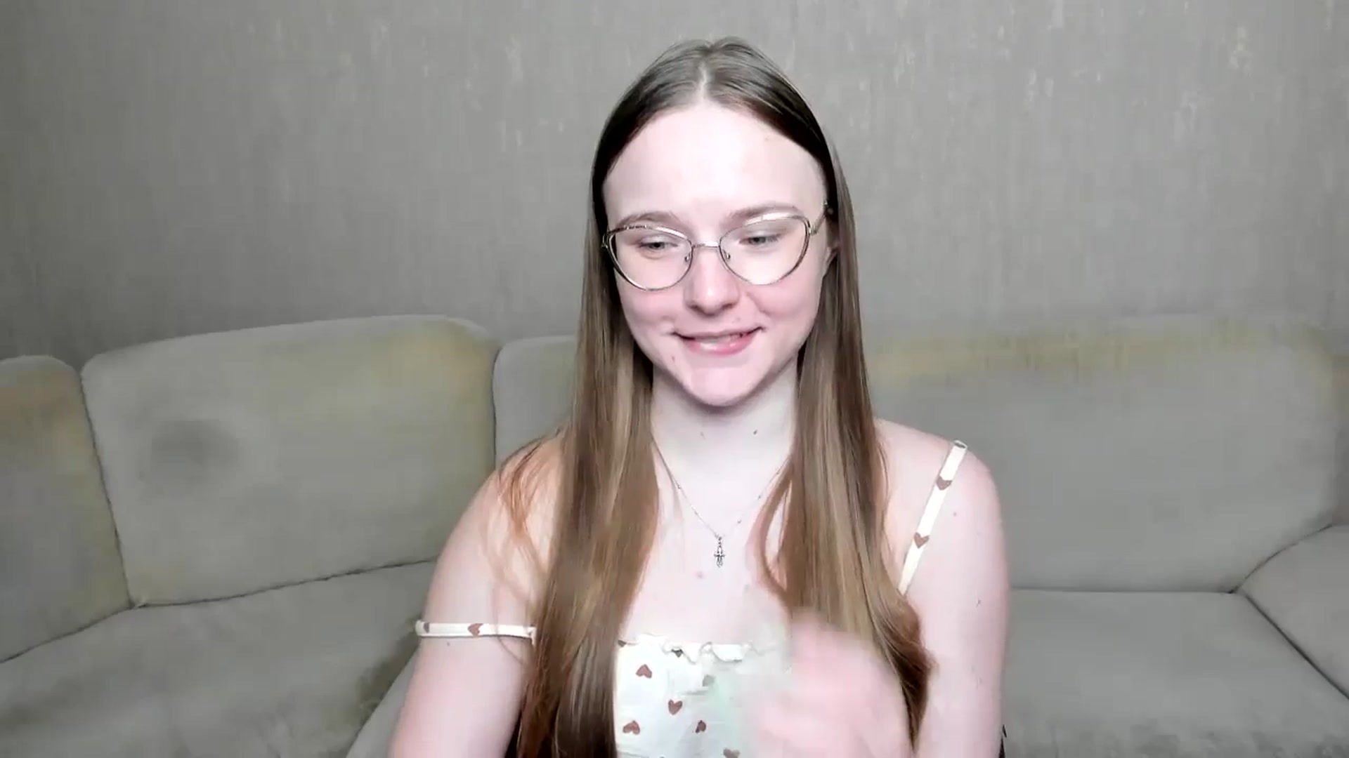 Gallery image thumbnail from Shy_Melany's myfreecams stream on, 10/21/2024, 08:29 image 8 of 20