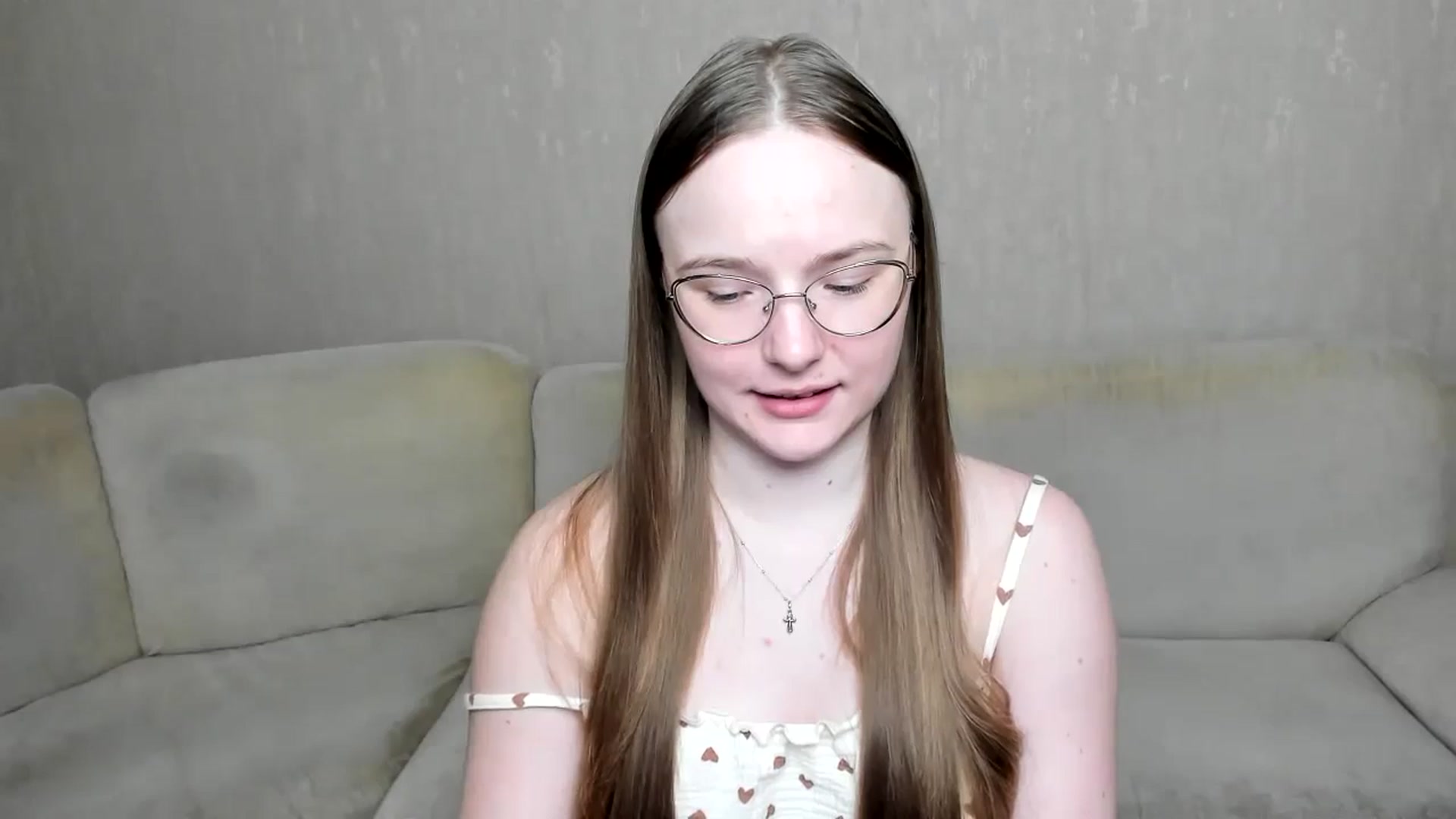 Gallery image thumbnail from Shy_Melany's myfreecams stream on, 10/21/2024, 08:29 image 7 of 20