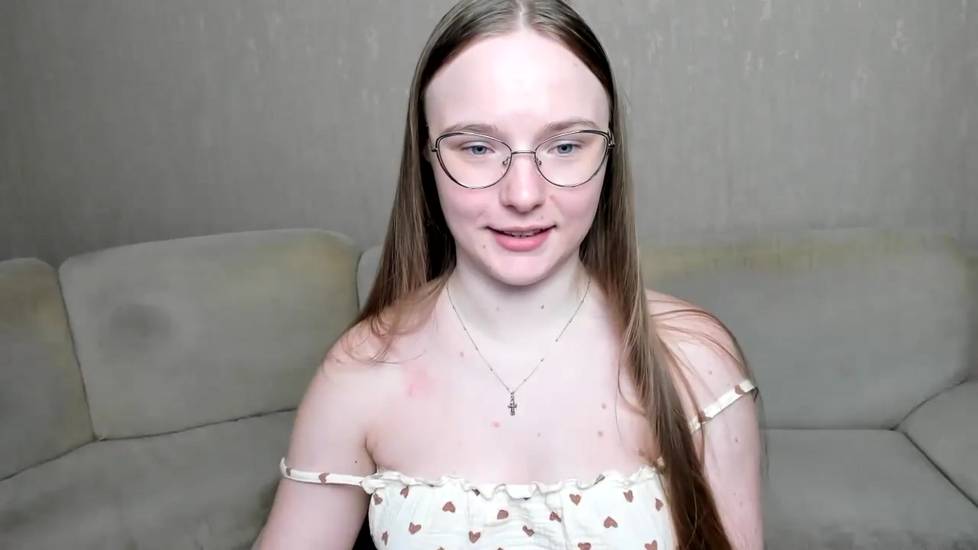 Gallery image thumbnail from Shy_Melany's myfreecams stream on, 10/21/2024, 09:02 image 7 of 20
