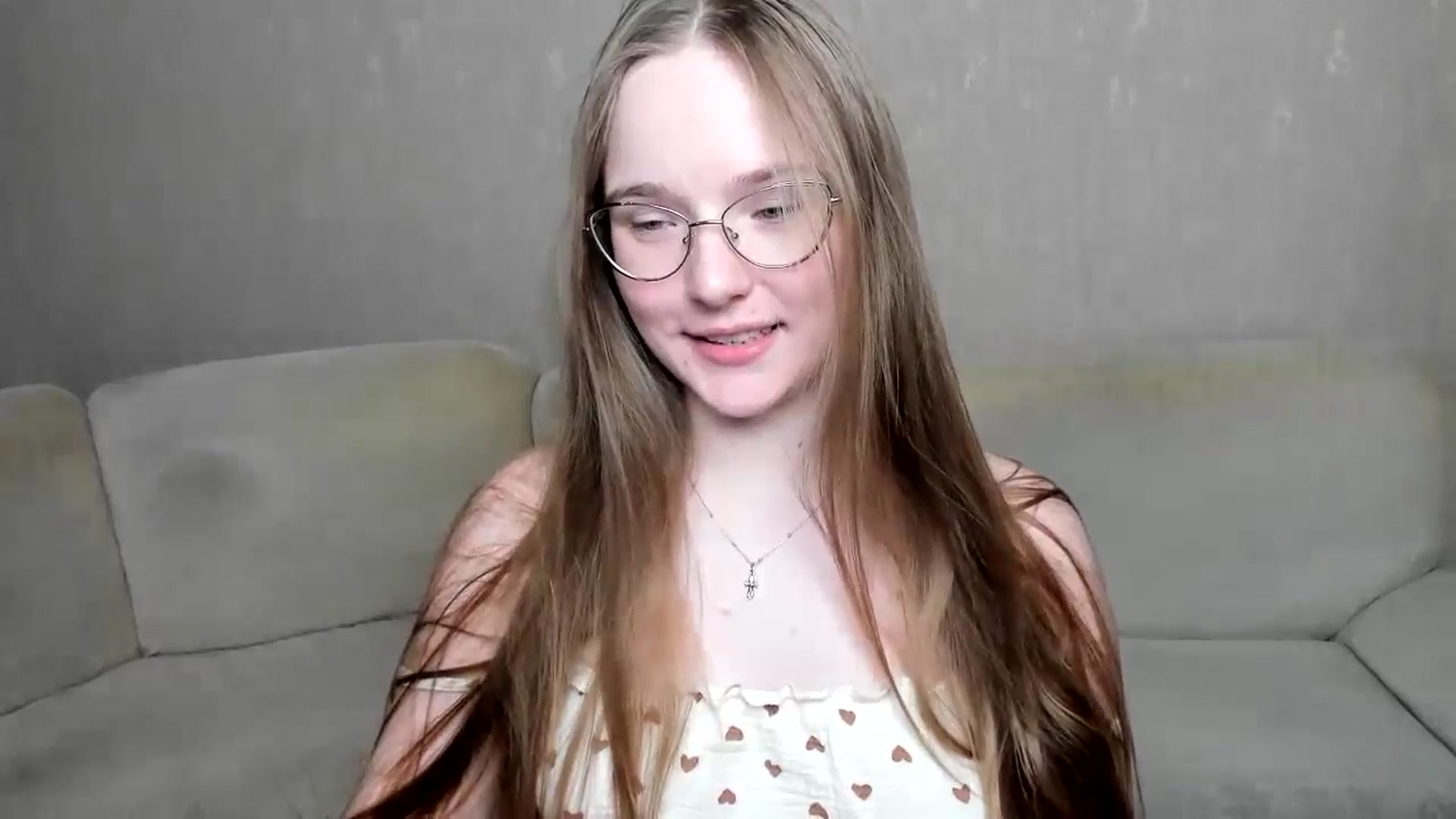 Gallery image thumbnail from Shy_Melany's myfreecams stream on, 10/21/2024, 09:02 image 12 of 20