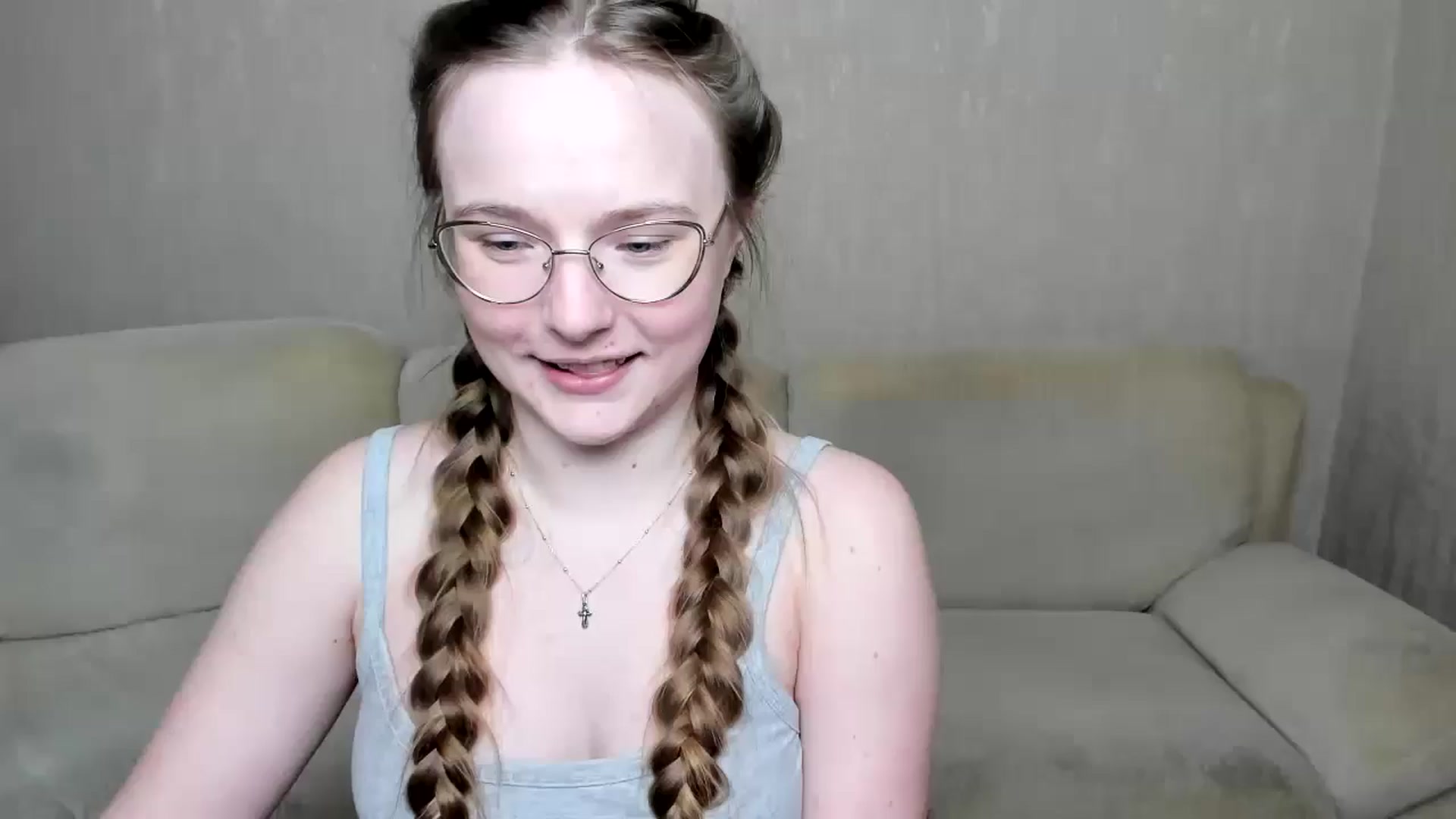 Gallery image thumbnail from Shy_Melany's myfreecams stream on, 10/26/2024, 16:32 image 13 of 20