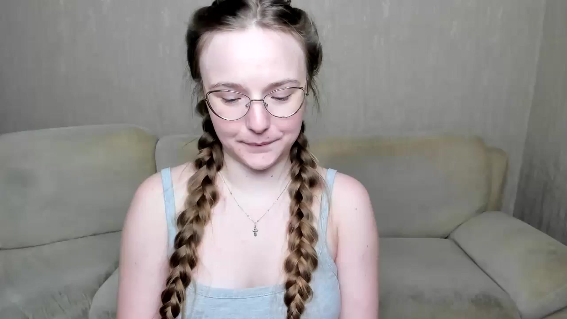 Gallery image thumbnail from Shy_Melany's myfreecams stream on, 10/26/2024, 16:32 image 18 of 20