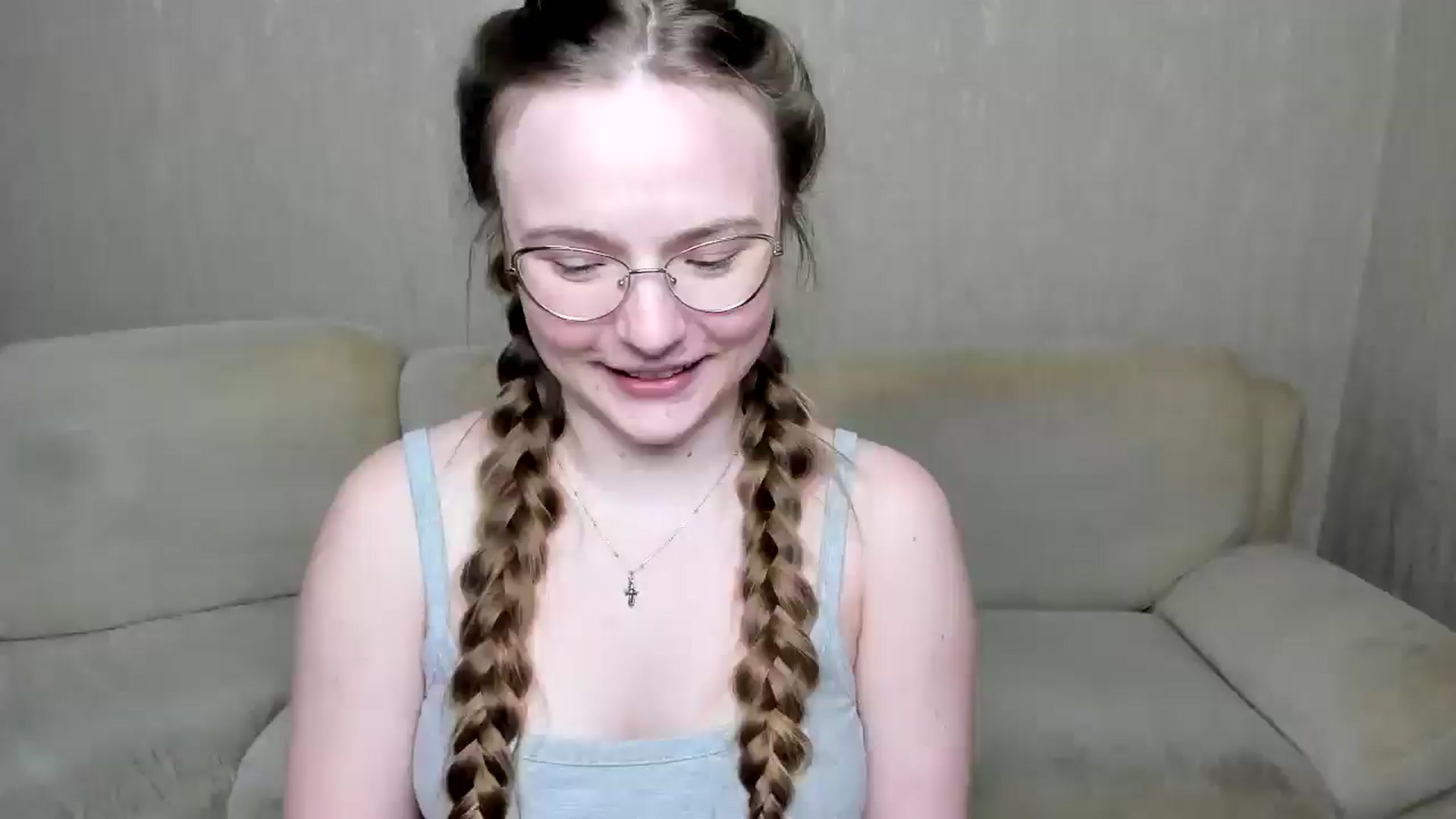 Gallery image thumbnail from Shy_Melany's myfreecams stream on, 10/26/2024, 16:32 image 9 of 20