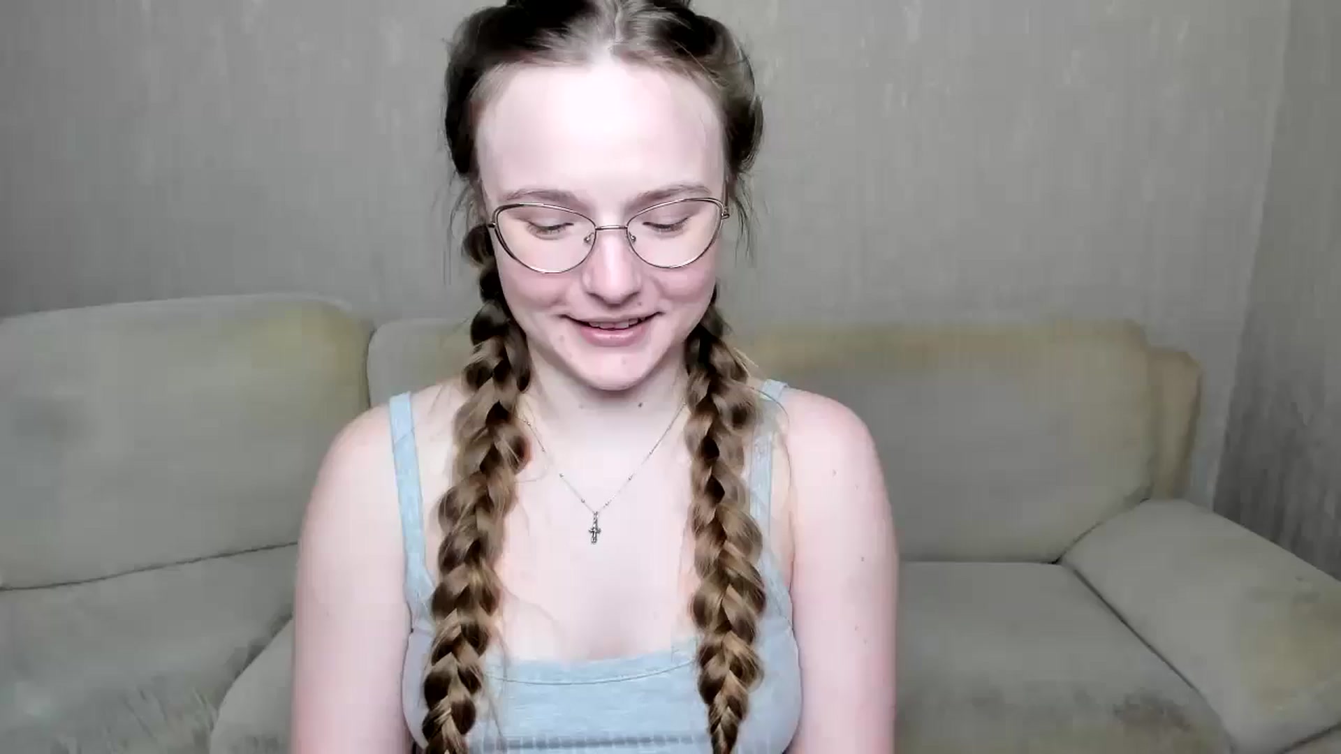 Gallery image thumbnail from Shy_Melany's myfreecams stream on, 10/26/2024, 16:32 image 6 of 20