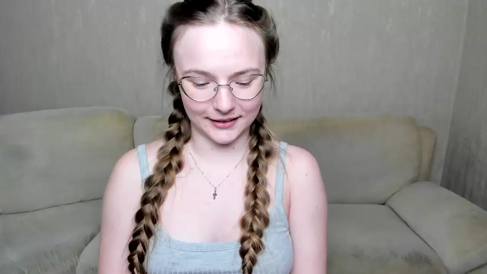 Gallery image thumbnail from Shy_Melany's myfreecams stream on, 10/26/2024, 16:32 image 8 of 20