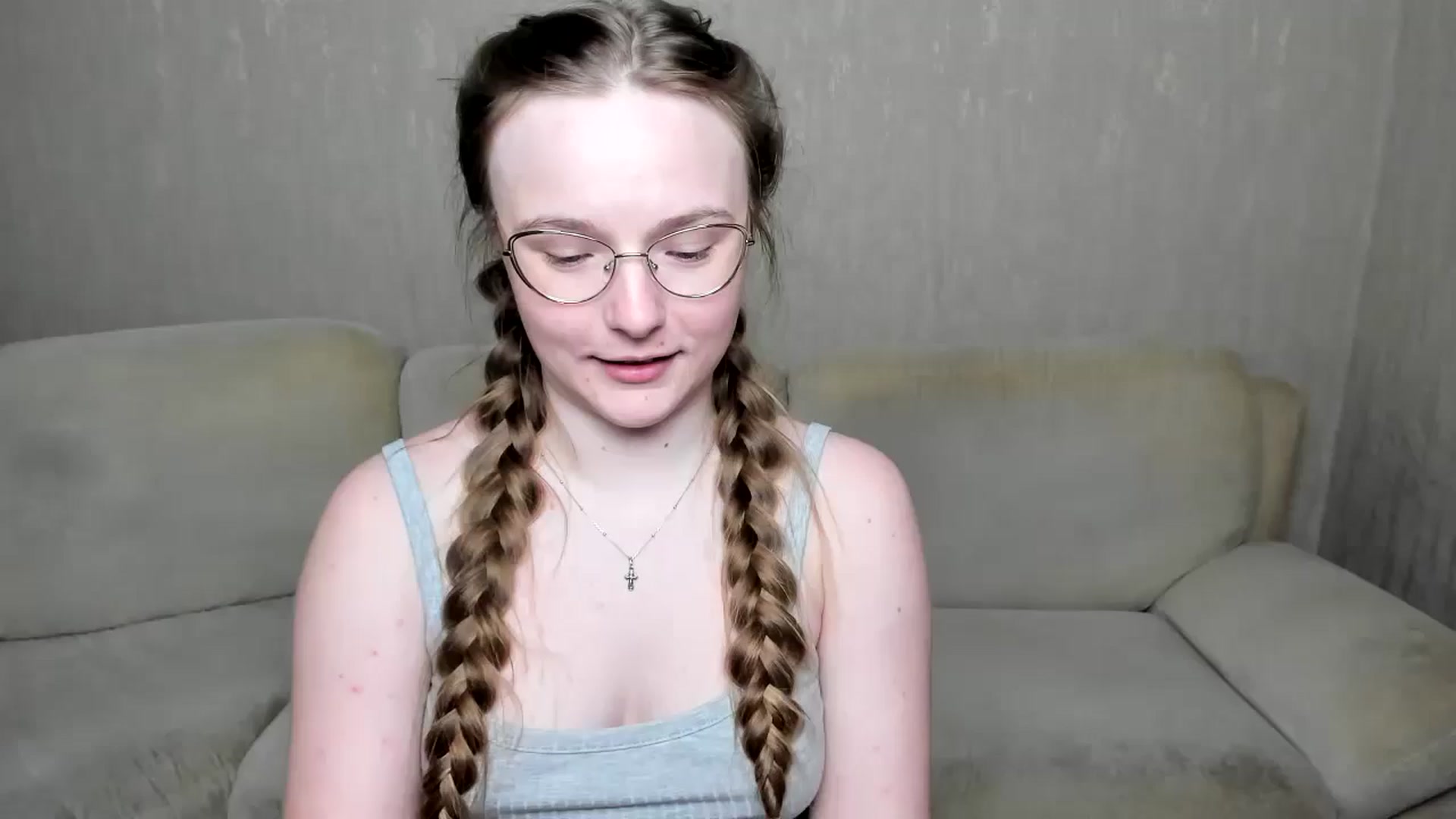 Gallery image thumbnail from Shy_Melany's myfreecams stream on, 10/26/2024, 18:30 image 10 of 20