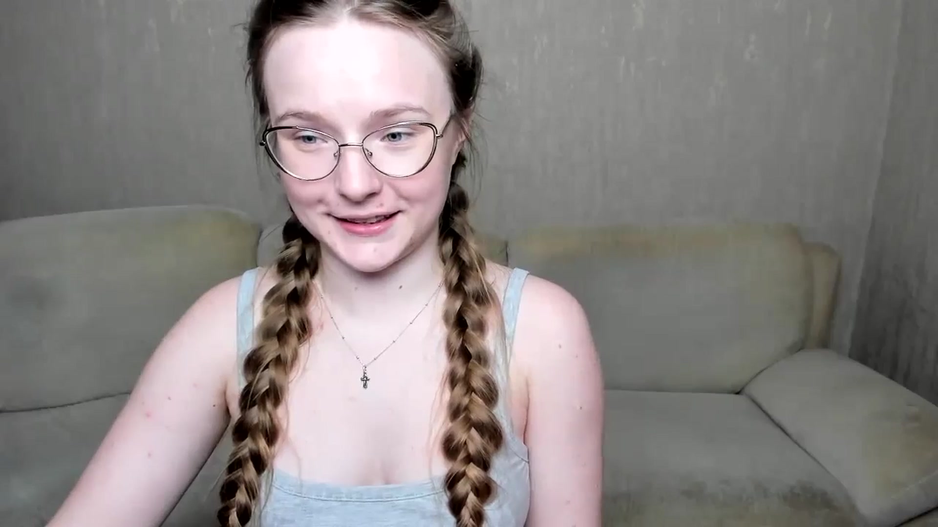 Gallery image thumbnail from Shy_Melany's myfreecams stream on, 10/26/2024, 18:58 image 3 of 20