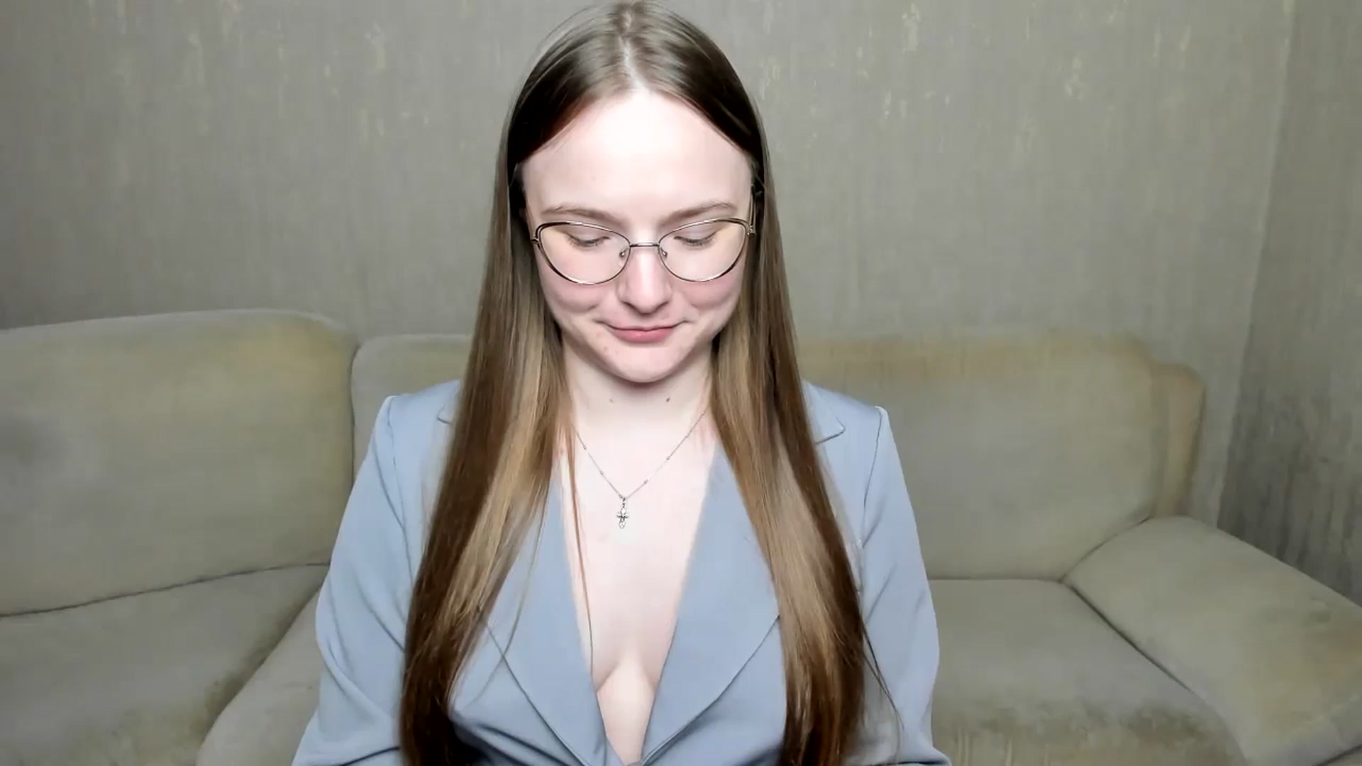 Gallery image thumbnail from Shy_Melany's myfreecams stream on, 10/29/2024, 14:12 image 15 of 20
