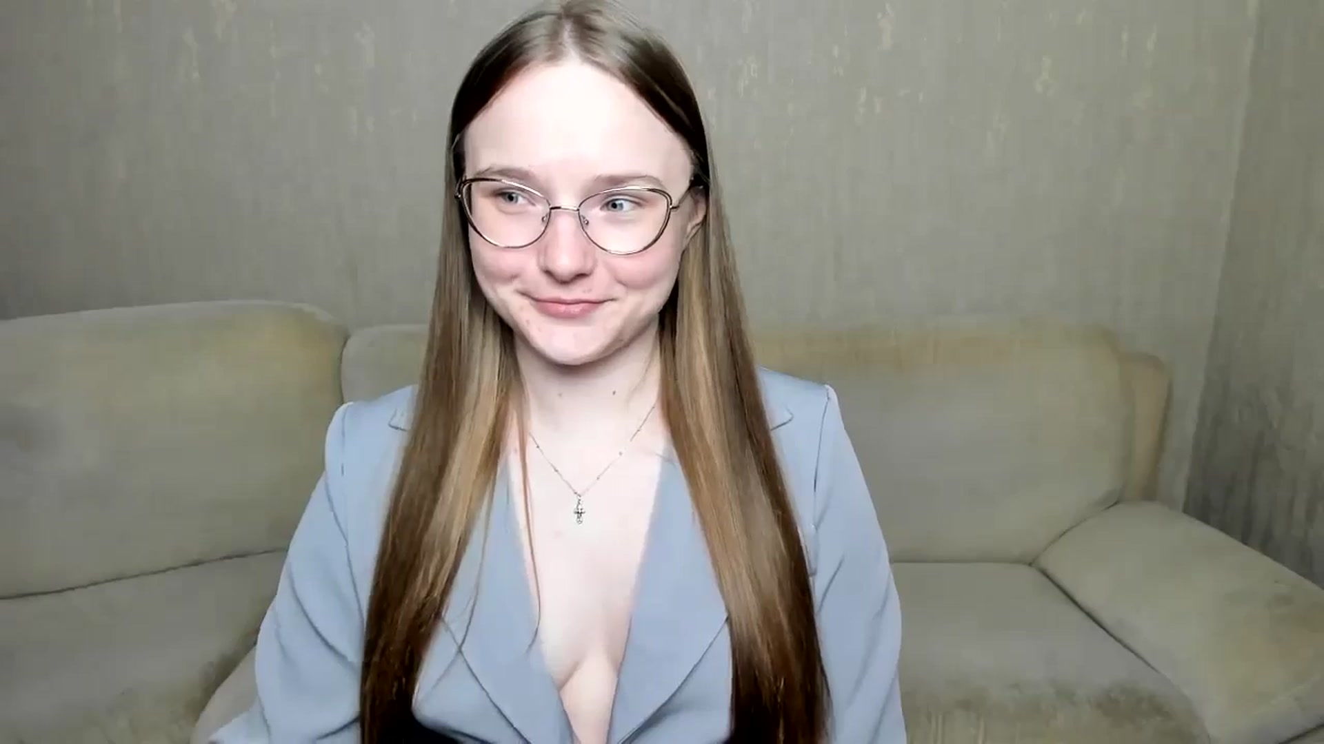 Gallery image thumbnail from Shy_Melany's myfreecams stream on, 10/29/2024, 14:12 image 12 of 20