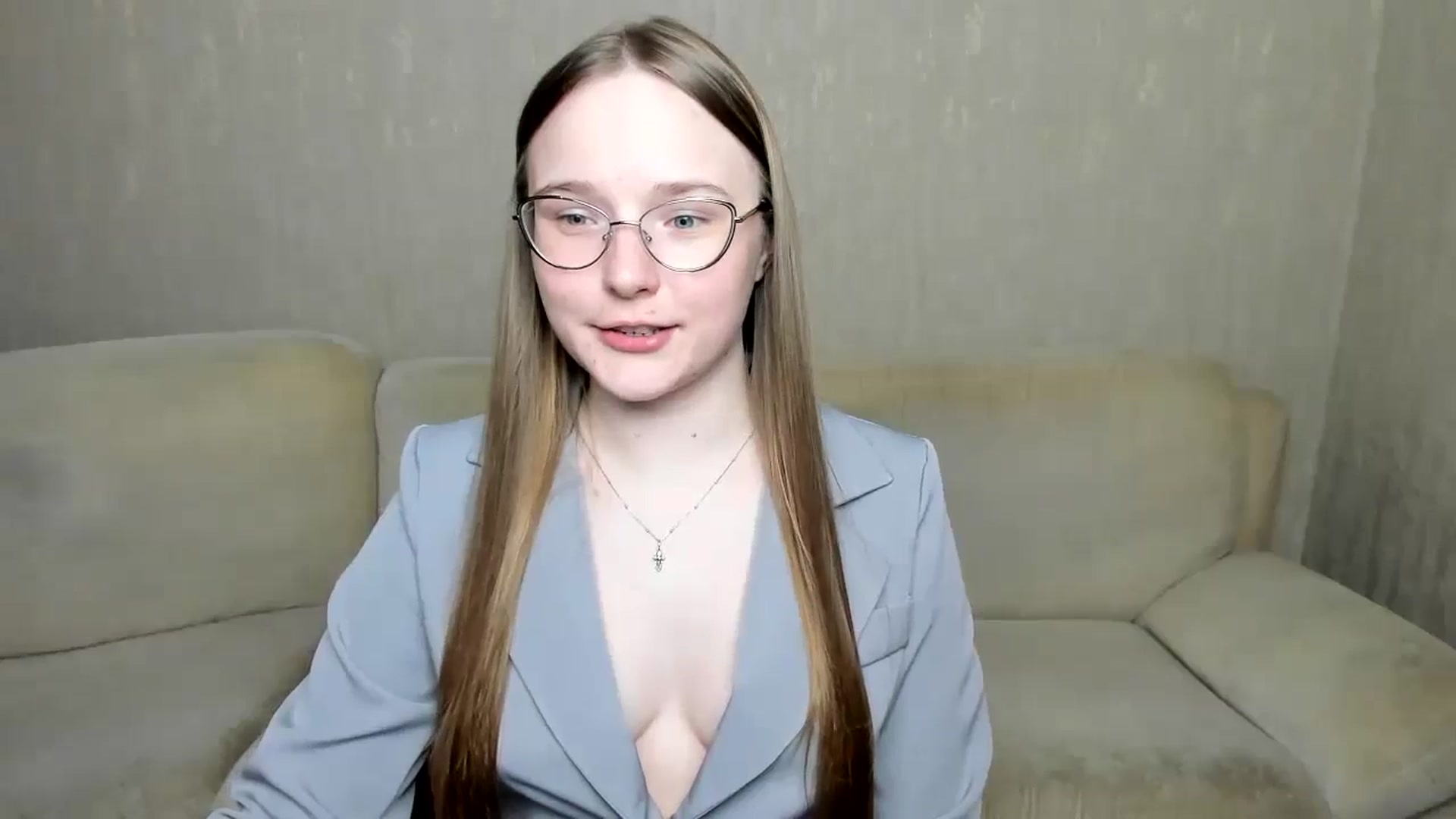 Gallery image thumbnail from Shy_Melany's myfreecams stream on, 10/29/2024, 14:32 image 15 of 20