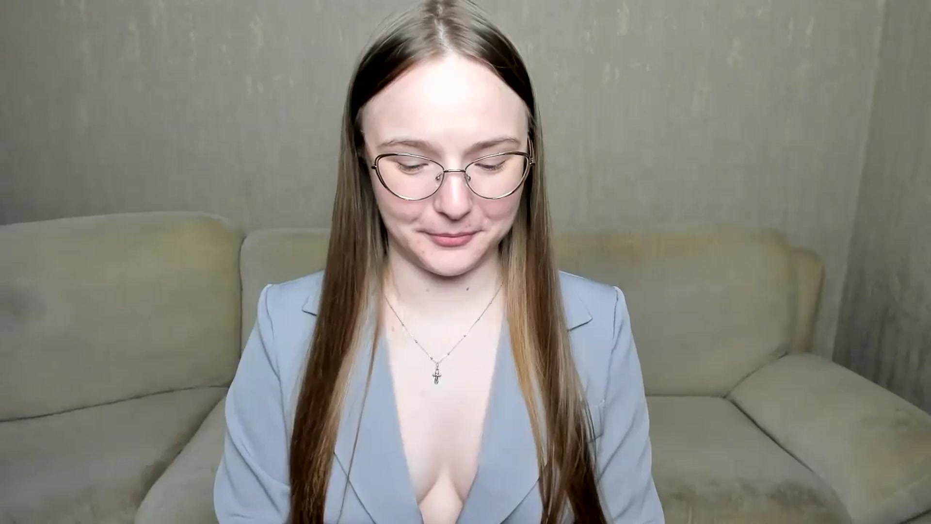 Gallery image thumbnail from Shy_Melany's myfreecams stream on, 10/29/2024, 14:32 image 18 of 20