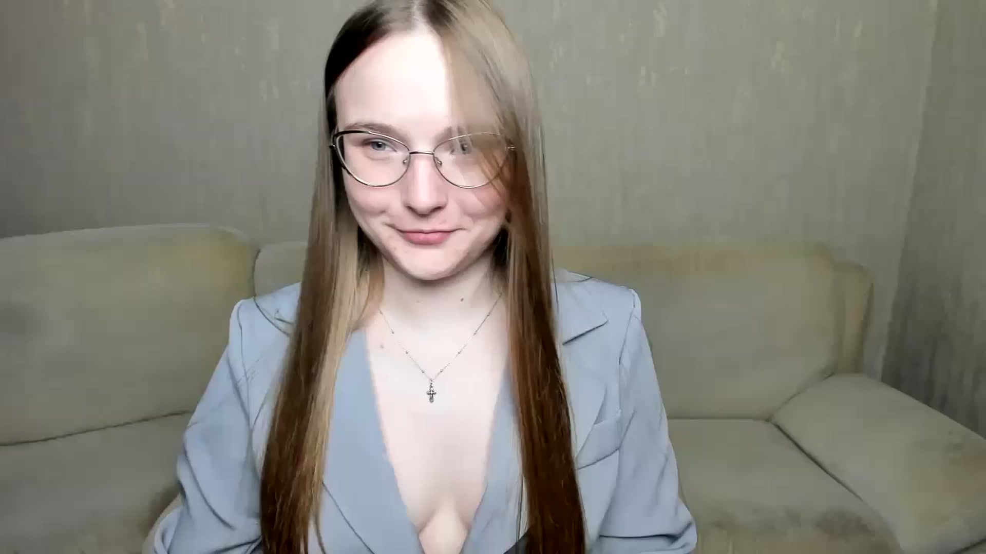 Gallery image thumbnail from Shy_Melany's myfreecams stream on, 10/29/2024, 14:32 image 5 of 20