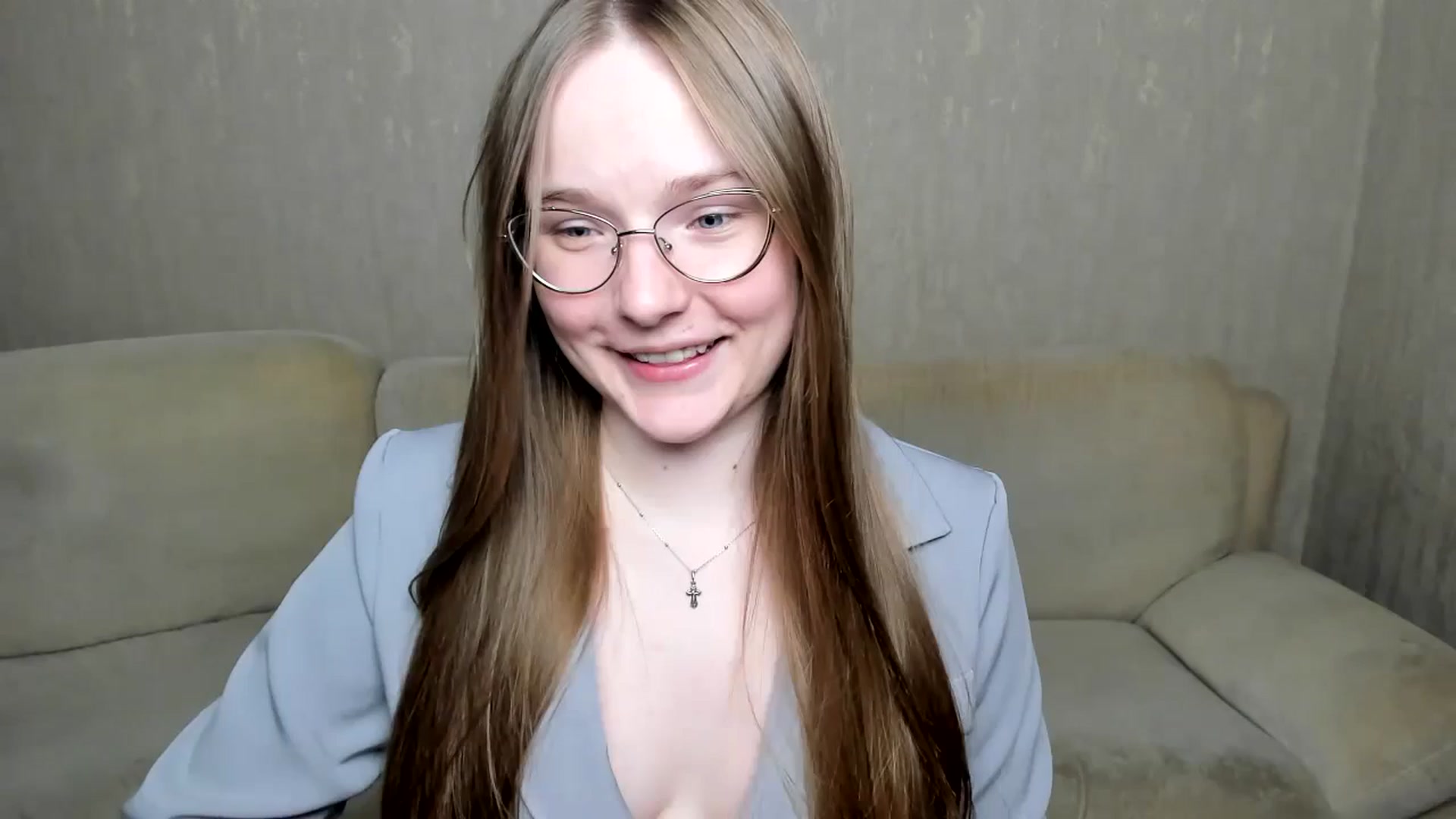 Gallery image thumbnail from Shy_Melany's myfreecams stream on, 10/29/2024, 15:36 image 5 of 20