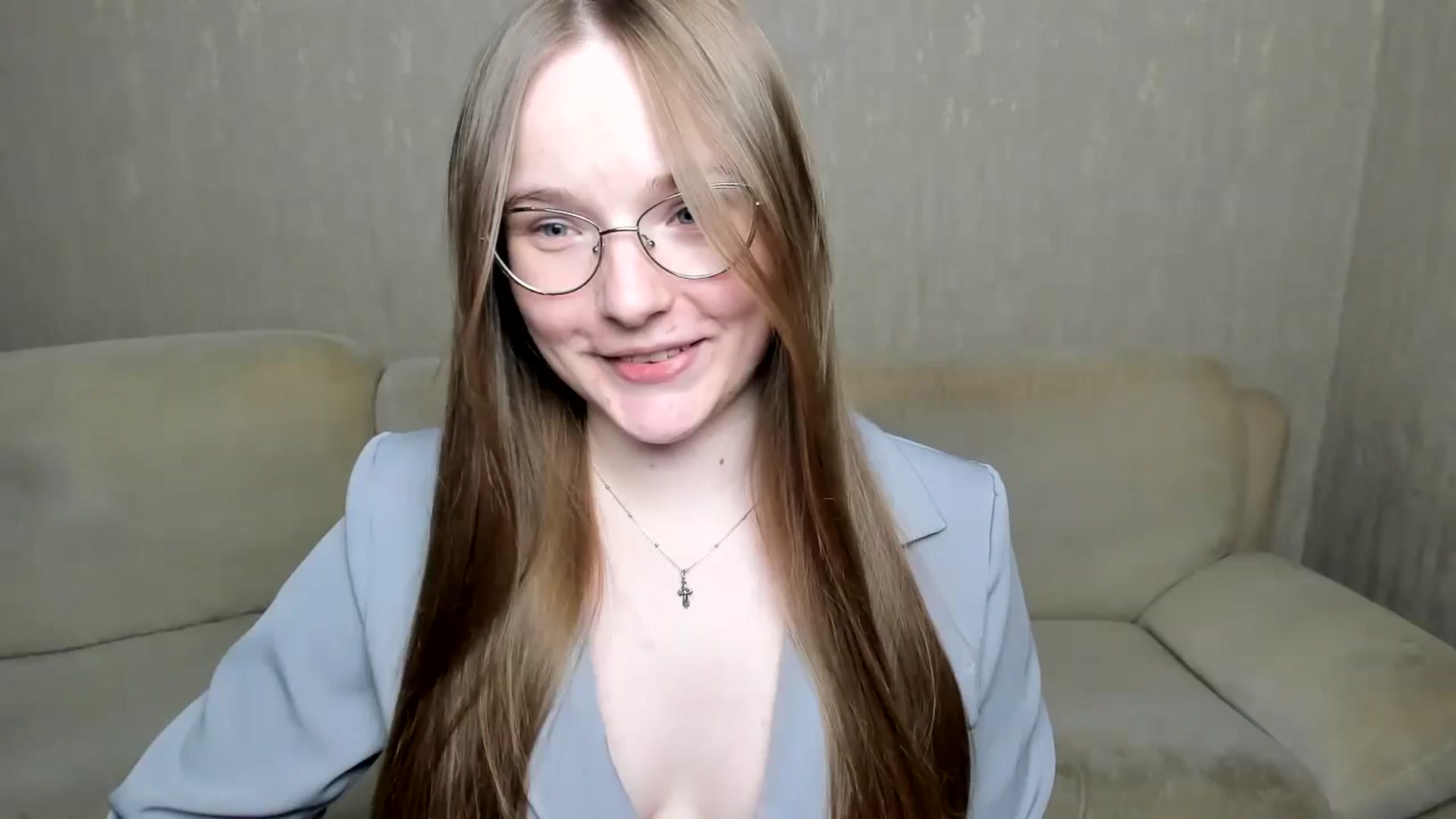 Gallery image thumbnail from Shy_Melany's myfreecams stream on, 10/29/2024, 15:36 image 1 of 20