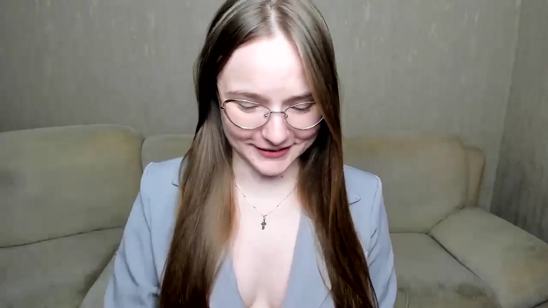 Gallery image thumbnail from Shy_Melany's myfreecams stream on, 10/29/2024, 15:36 image 6 of 20