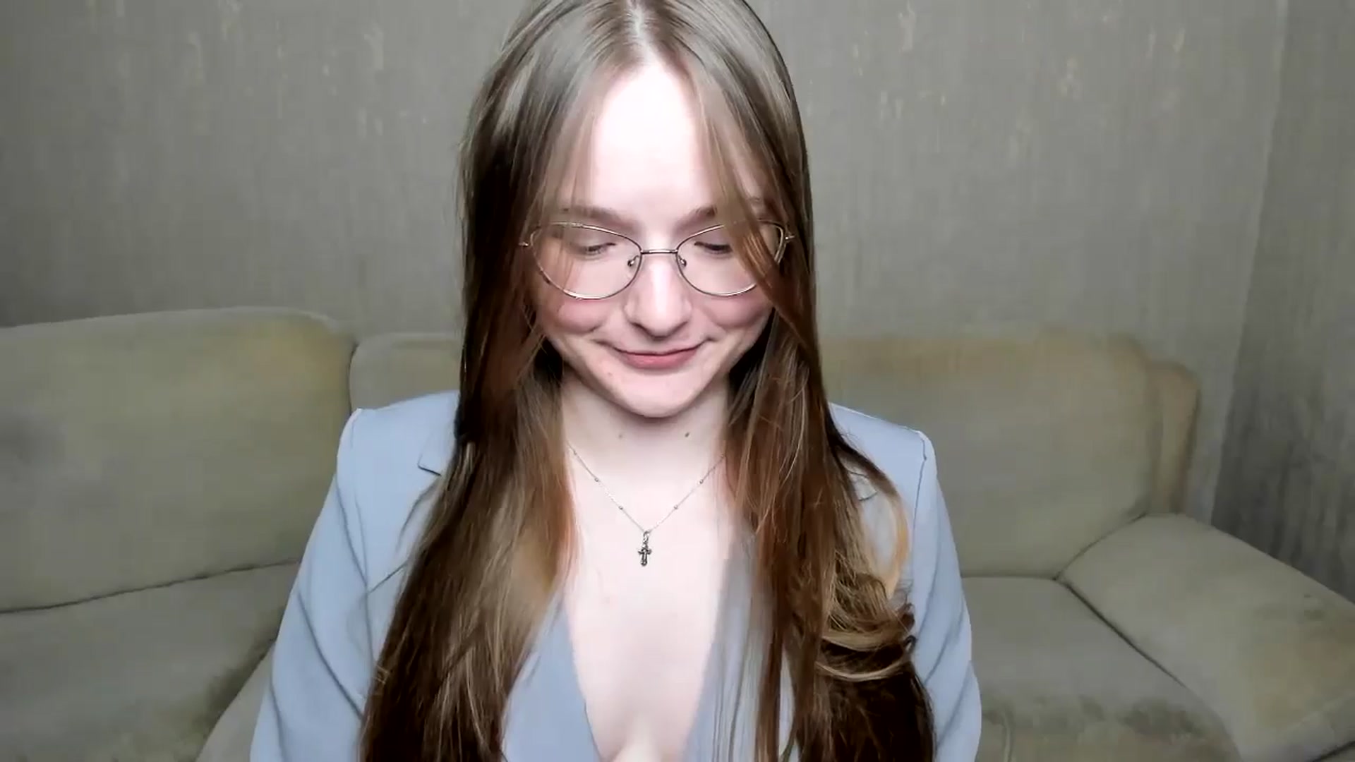 Gallery image thumbnail from Shy_Melany's myfreecams stream on, 10/29/2024, 15:36 image 3 of 20