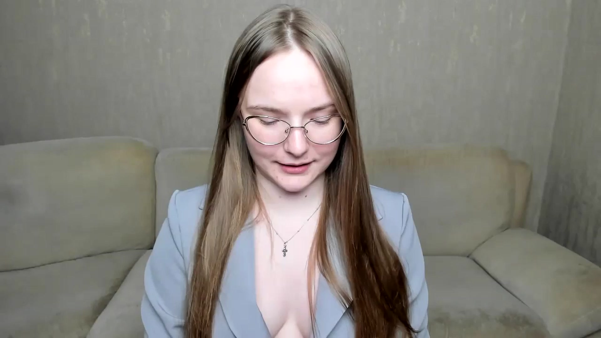 Gallery image thumbnail from Shy_Melany's myfreecams stream on, 10/29/2024, 16:42 image 8 of 20