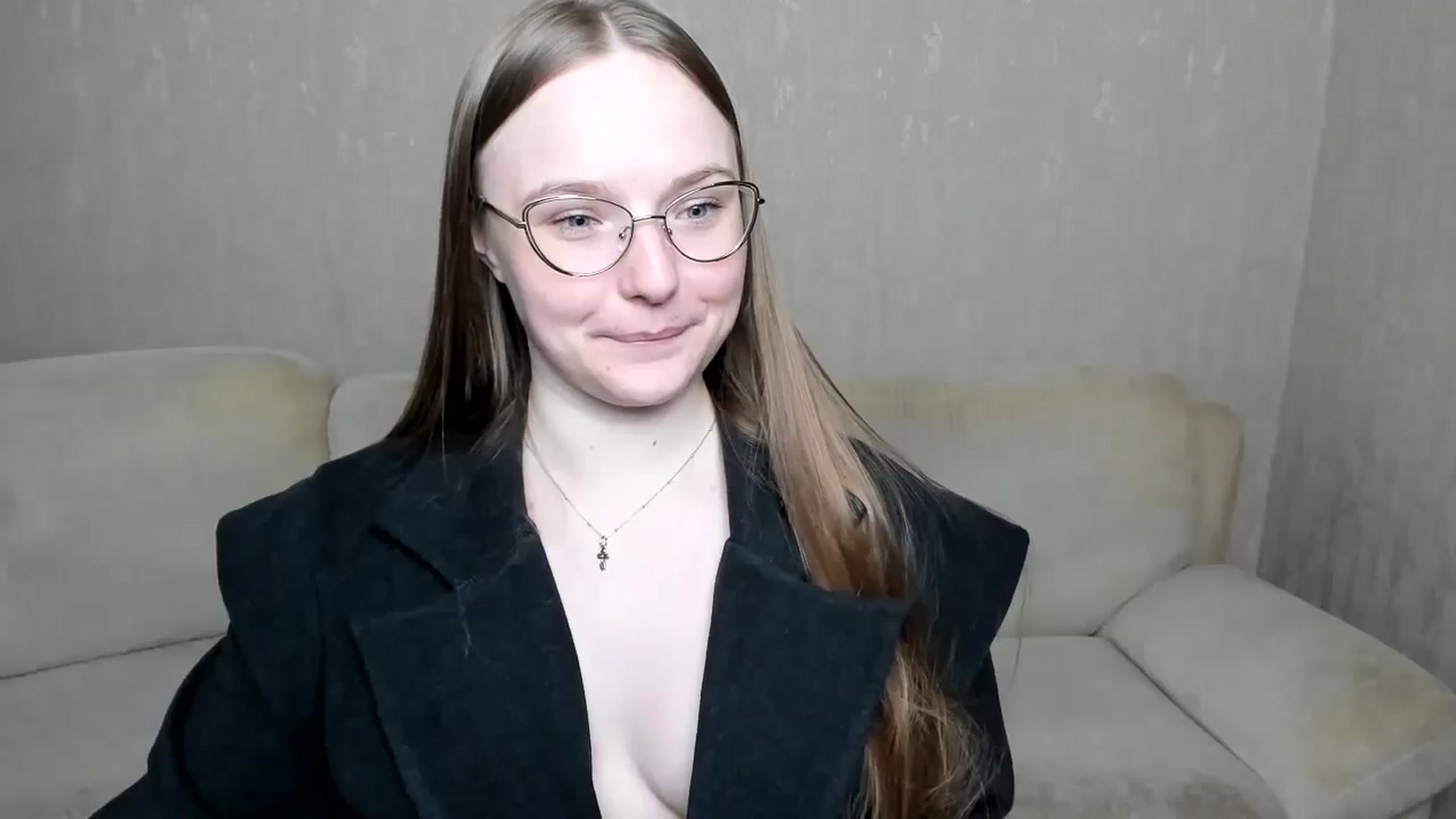 Gallery image thumbnail from Shy_Melany's myfreecams stream on, 11/02/2024, 15:44 image 7 of 20