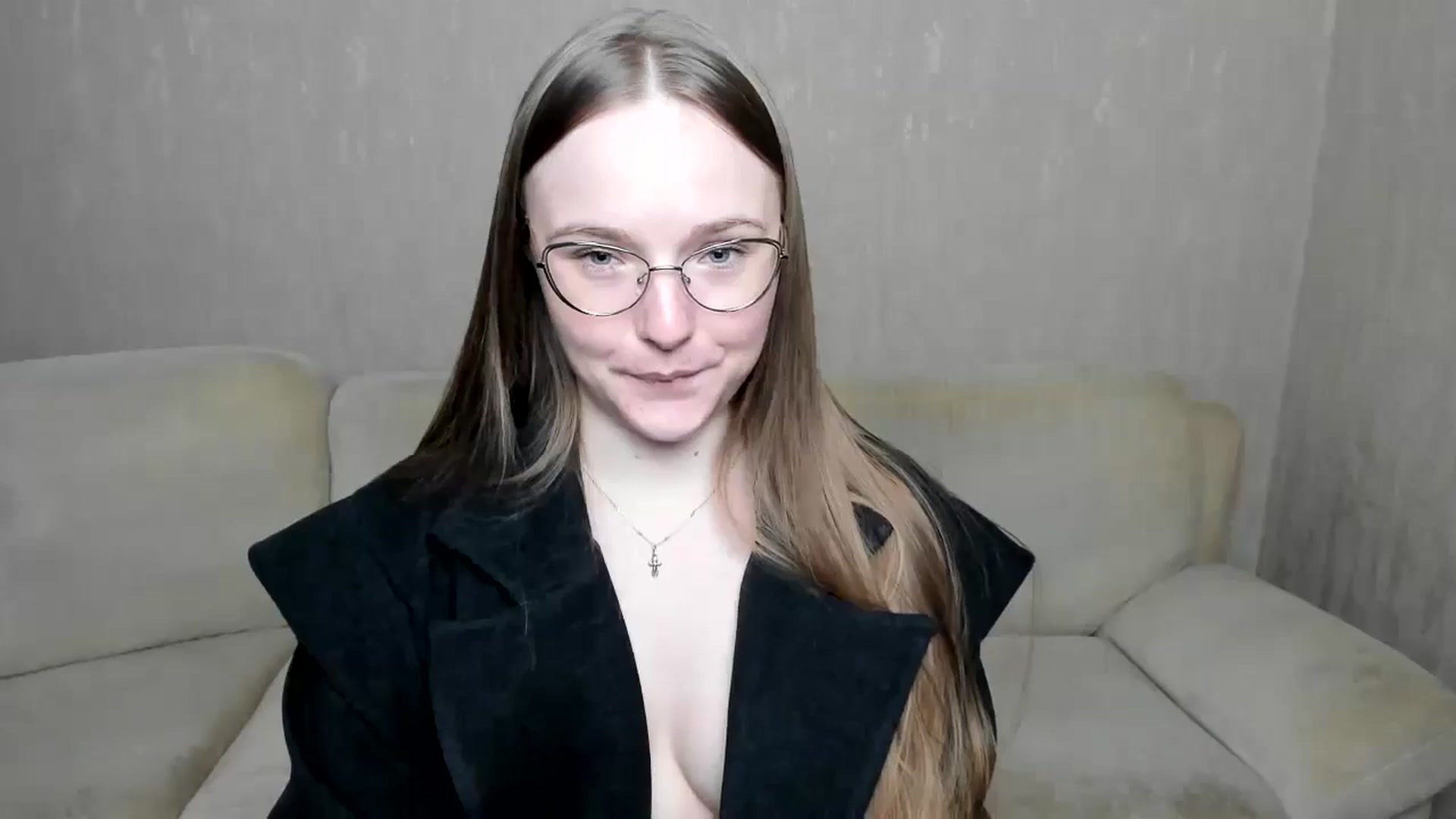 Gallery image thumbnail from Shy_Melany's myfreecams stream on, 11/02/2024, 15:44 image 13 of 20