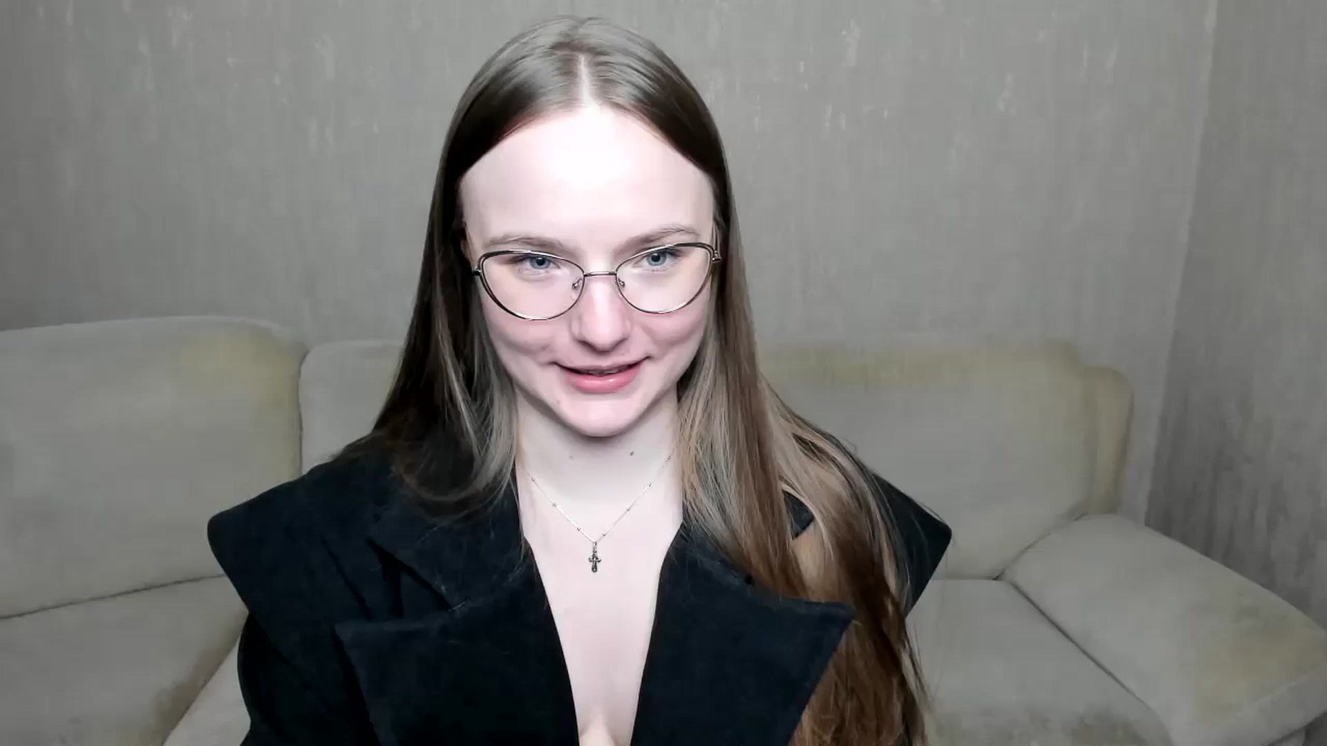 Gallery image thumbnail from Shy_Melany's myfreecams stream on, 11/02/2024, 15:44 image 15 of 20