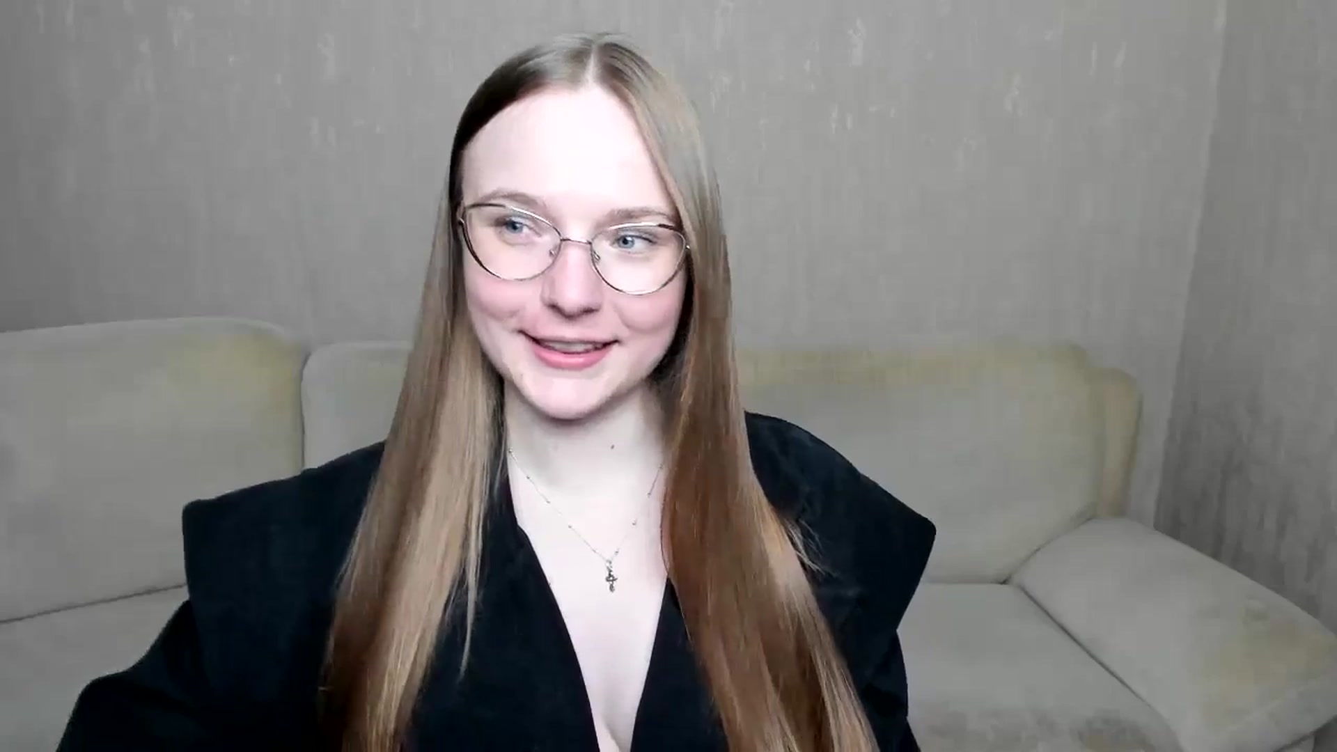 Gallery image thumbnail from Shy_Melany's myfreecams stream on, 11/02/2024, 17:33 image 2 of 20