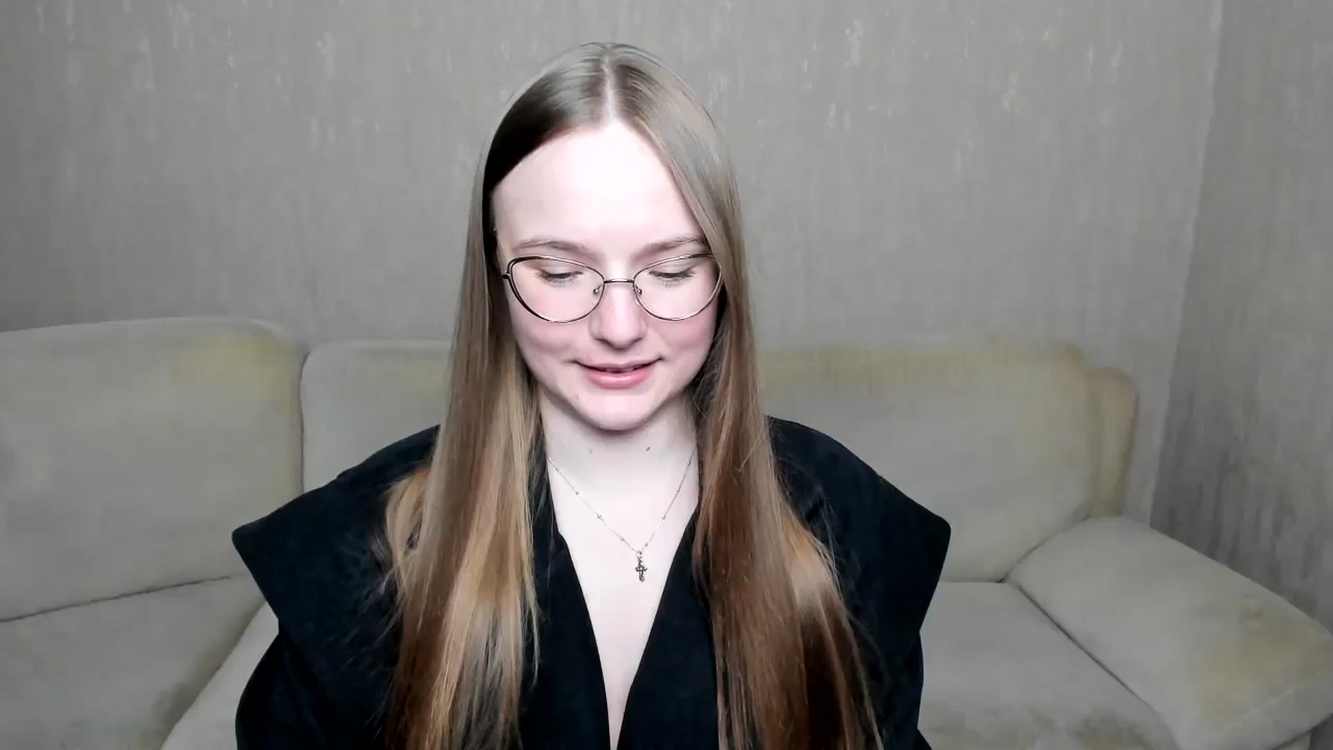 Gallery image thumbnail from Shy_Melany's myfreecams stream on, 11/02/2024, 17:33 image 17 of 20