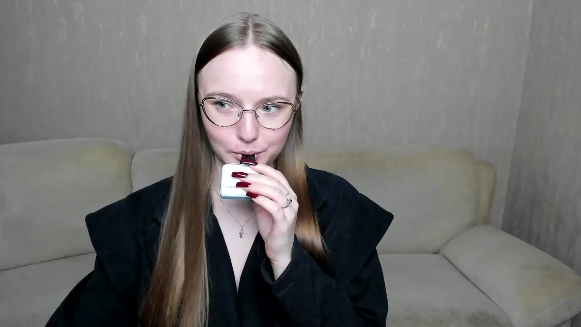 Gallery image thumbnail from Shy_Melany's myfreecams stream on, 11/02/2024, 17:51 image 15 of 20