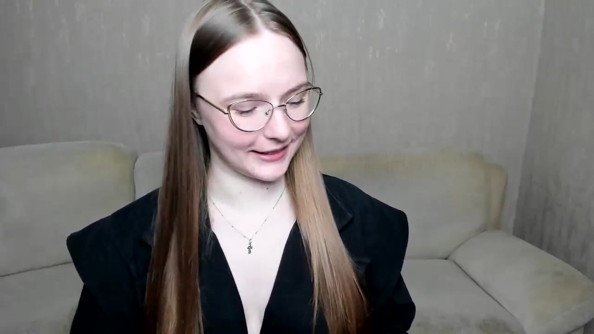 Gallery image thumbnail from Shy_Melany's myfreecams stream on, 11/02/2024, 17:51 image 14 of 20