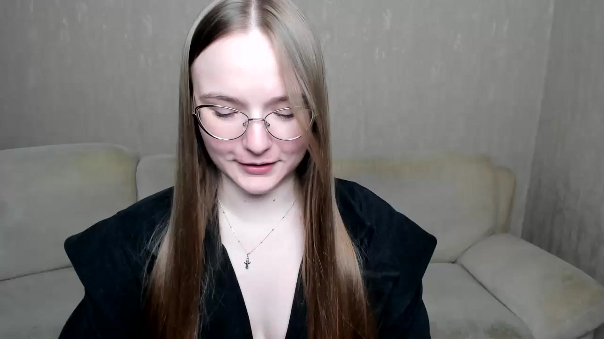 Gallery image thumbnail from Shy_Melany's myfreecams stream on, 11/02/2024, 17:51 image 1 of 20