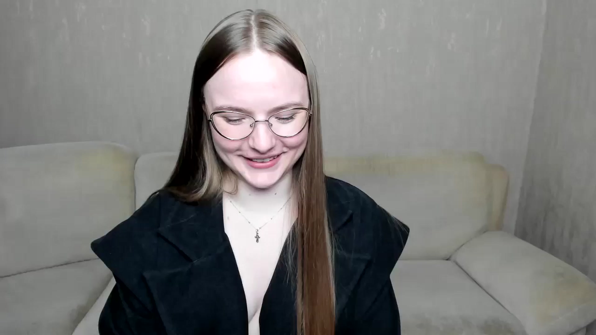 Gallery image thumbnail from Shy_Melany's myfreecams stream on, 11/02/2024, 18:23 image 18 of 20