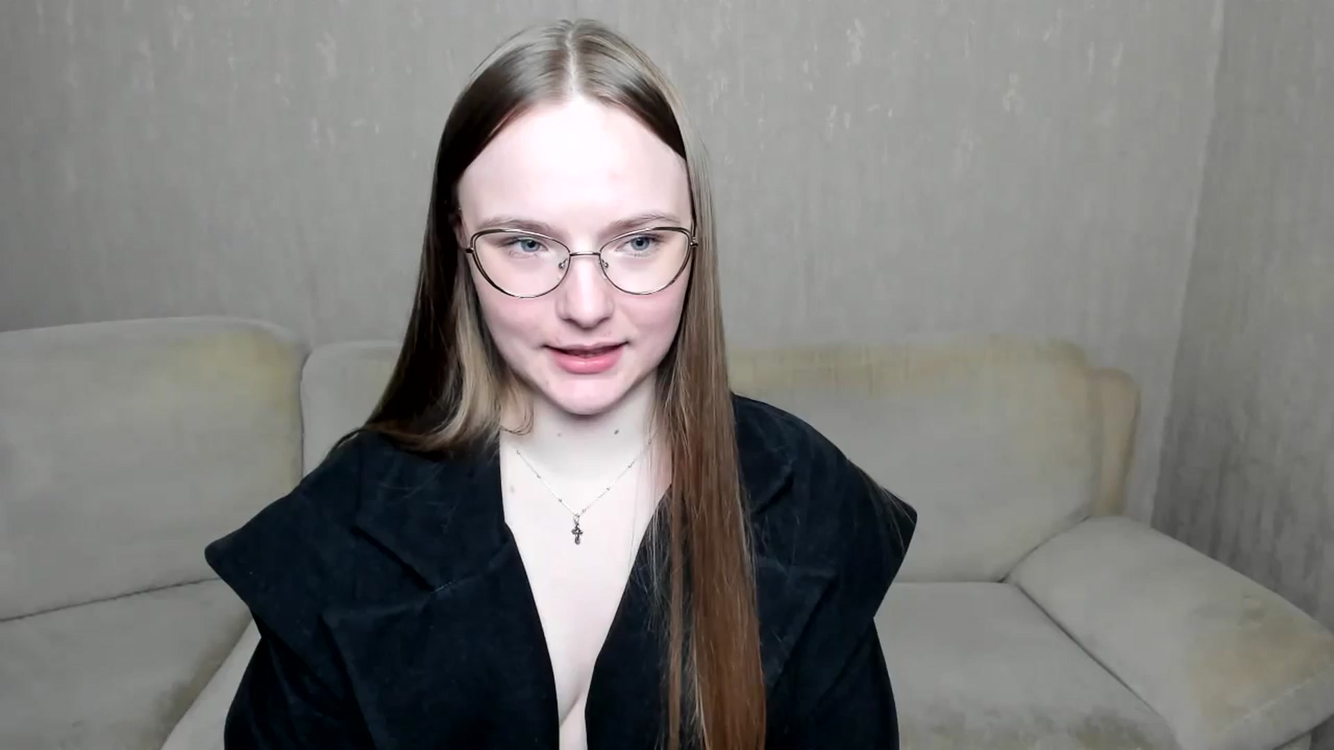 Gallery image thumbnail from Shy_Melany's myfreecams stream on, 11/02/2024, 18:23 image 17 of 20