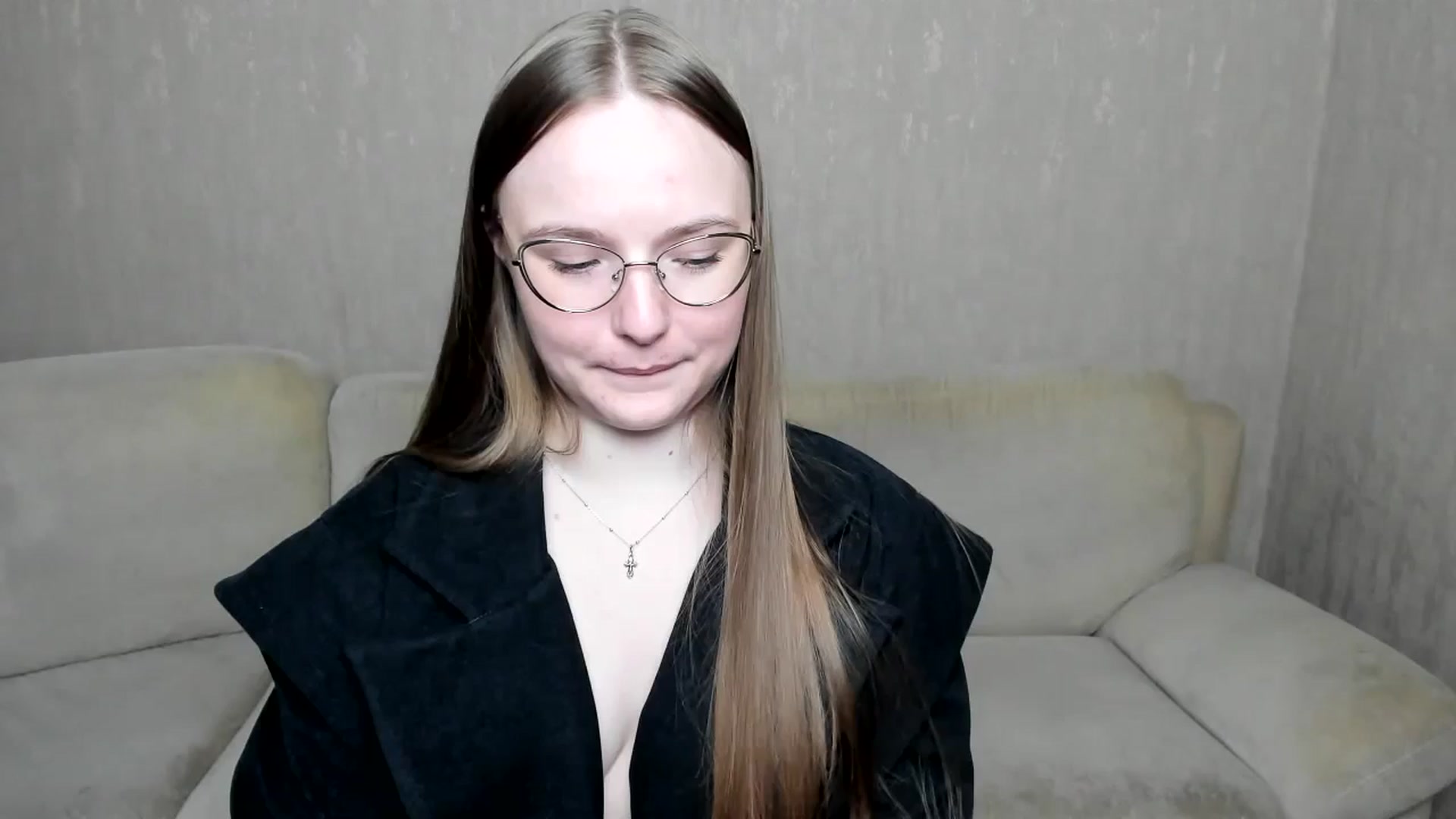 Gallery image thumbnail from Shy_Melany's myfreecams stream on, 11/02/2024, 18:23 image 12 of 20