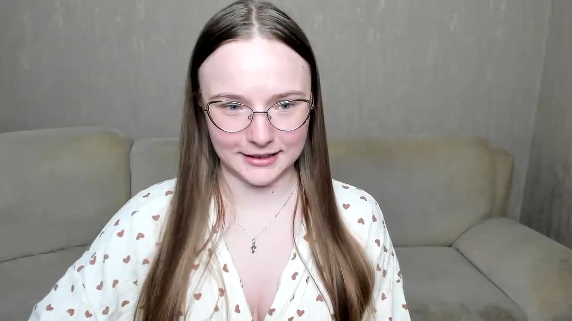 Gallery image thumbnail from Shy_Melany's myfreecams stream on, 11/08/2024, 20:17 image 16 of 20