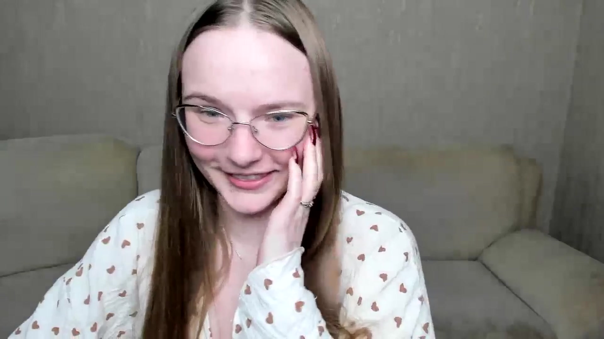 Gallery image thumbnail from Shy_Melany's myfreecams stream on, 11/08/2024, 20:17 image 20 of 20