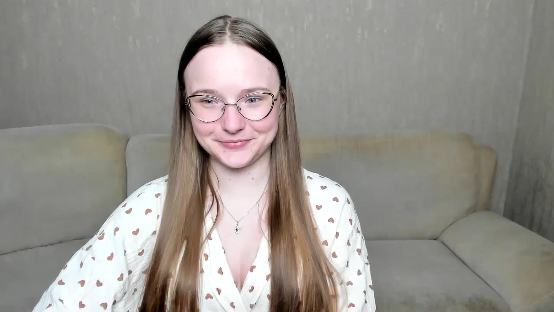 Gallery image thumbnail from Shy_Melany's myfreecams stream on, 11/08/2024, 20:17 image 6 of 20