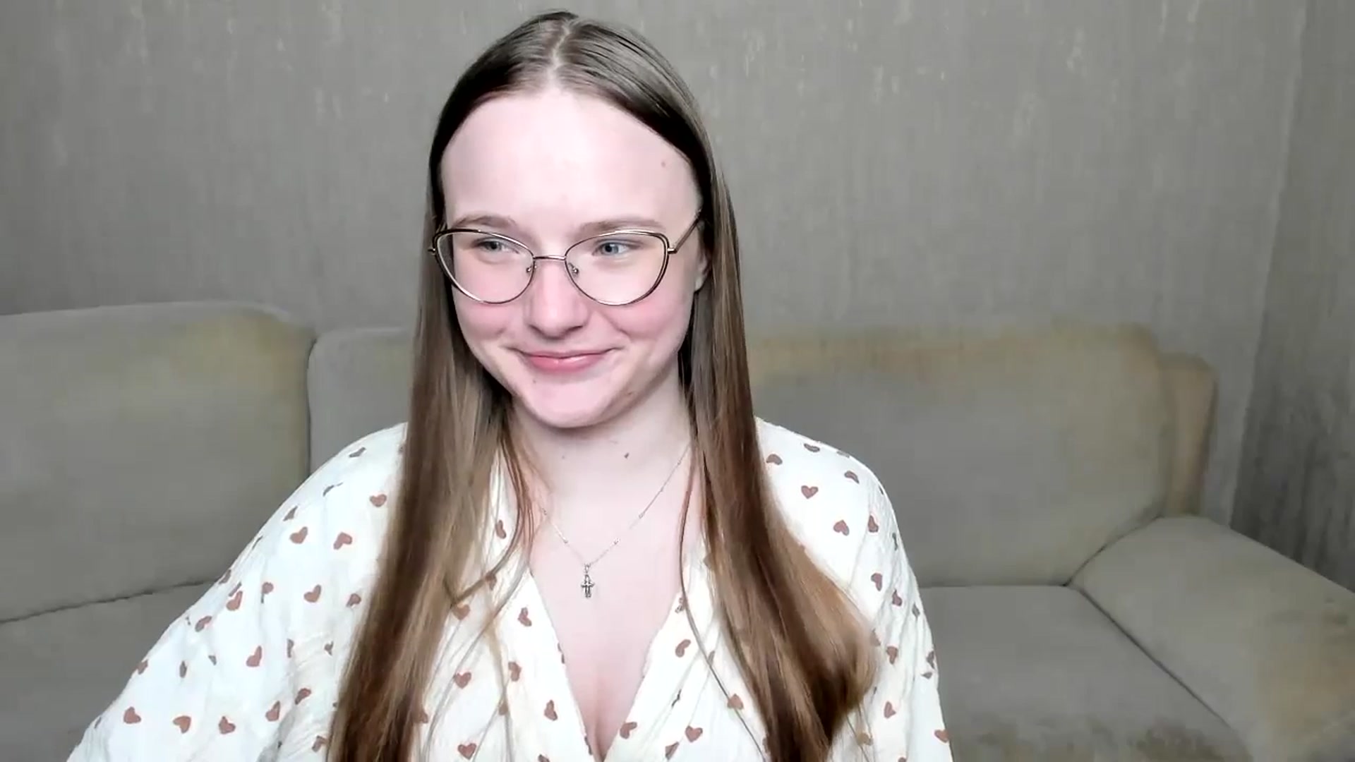 Gallery image thumbnail from Shy_Melany's myfreecams stream on, 11/08/2024, 20:17 image 17 of 20
