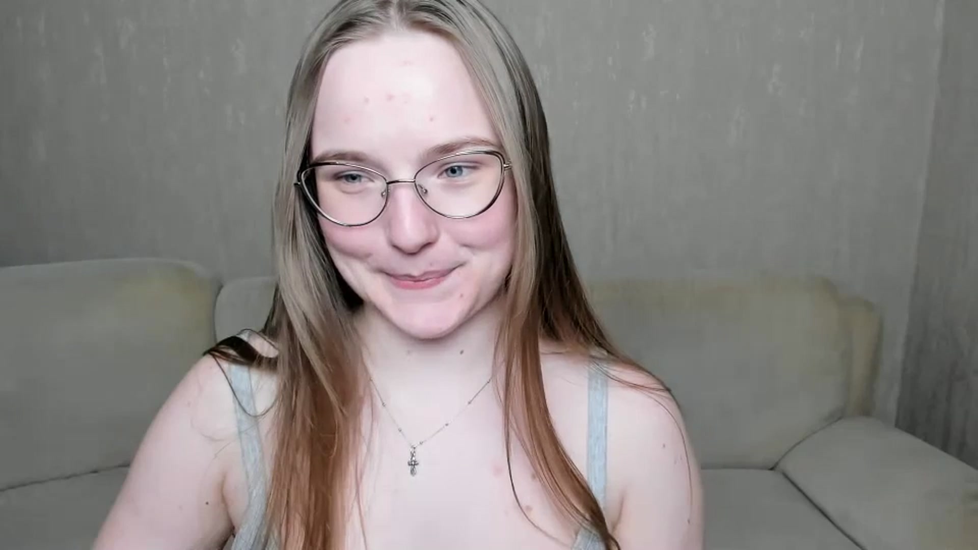Gallery image thumbnail from Shy_Melany's myfreecams stream on, 11/29/2024, 17:40 image 10 of 20