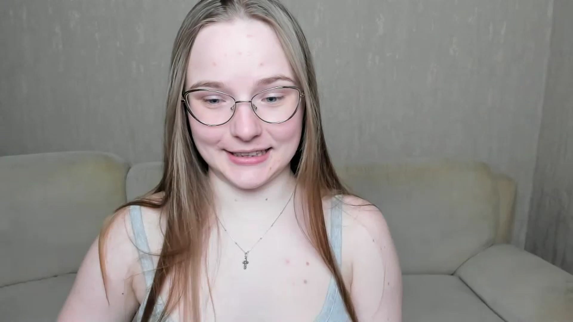 Gallery image thumbnail from Shy_Melany's myfreecams stream on, 11/29/2024, 17:40 image 12 of 20