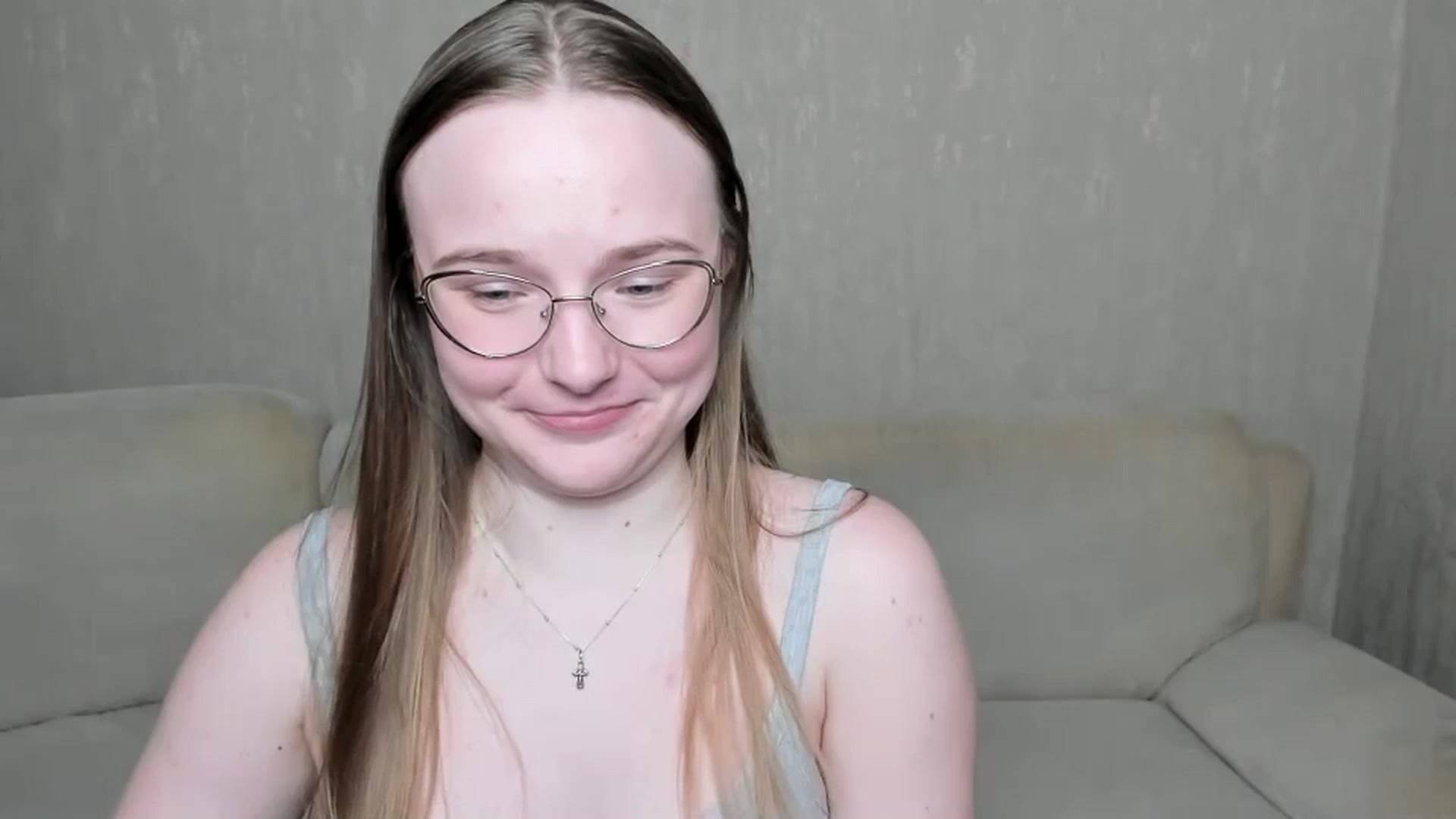 Gallery image thumbnail from Shy_Melany's myfreecams stream on, 11/29/2024, 21:00 image 19 of 20