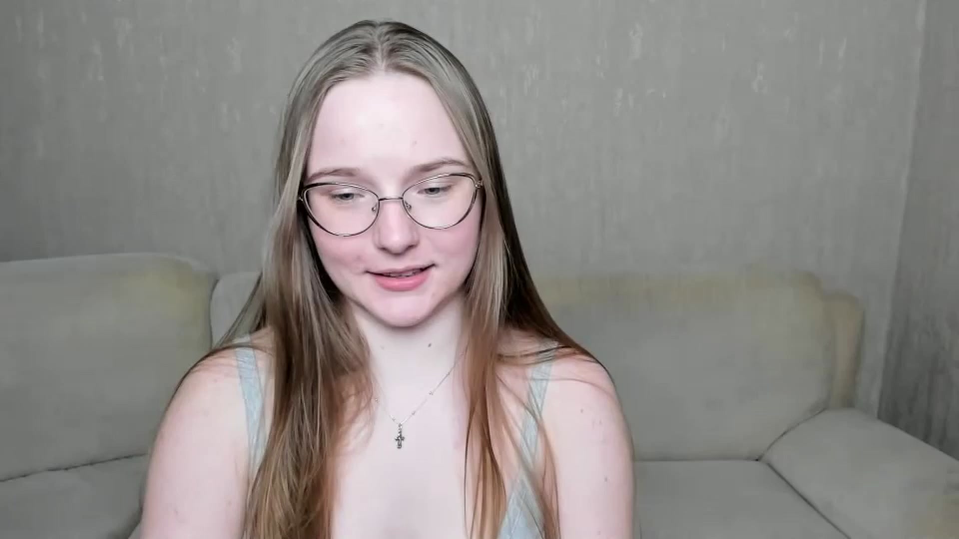 Gallery image thumbnail from Shy_Melany's myfreecams stream on, 11/29/2024, 21:00 image 8 of 20